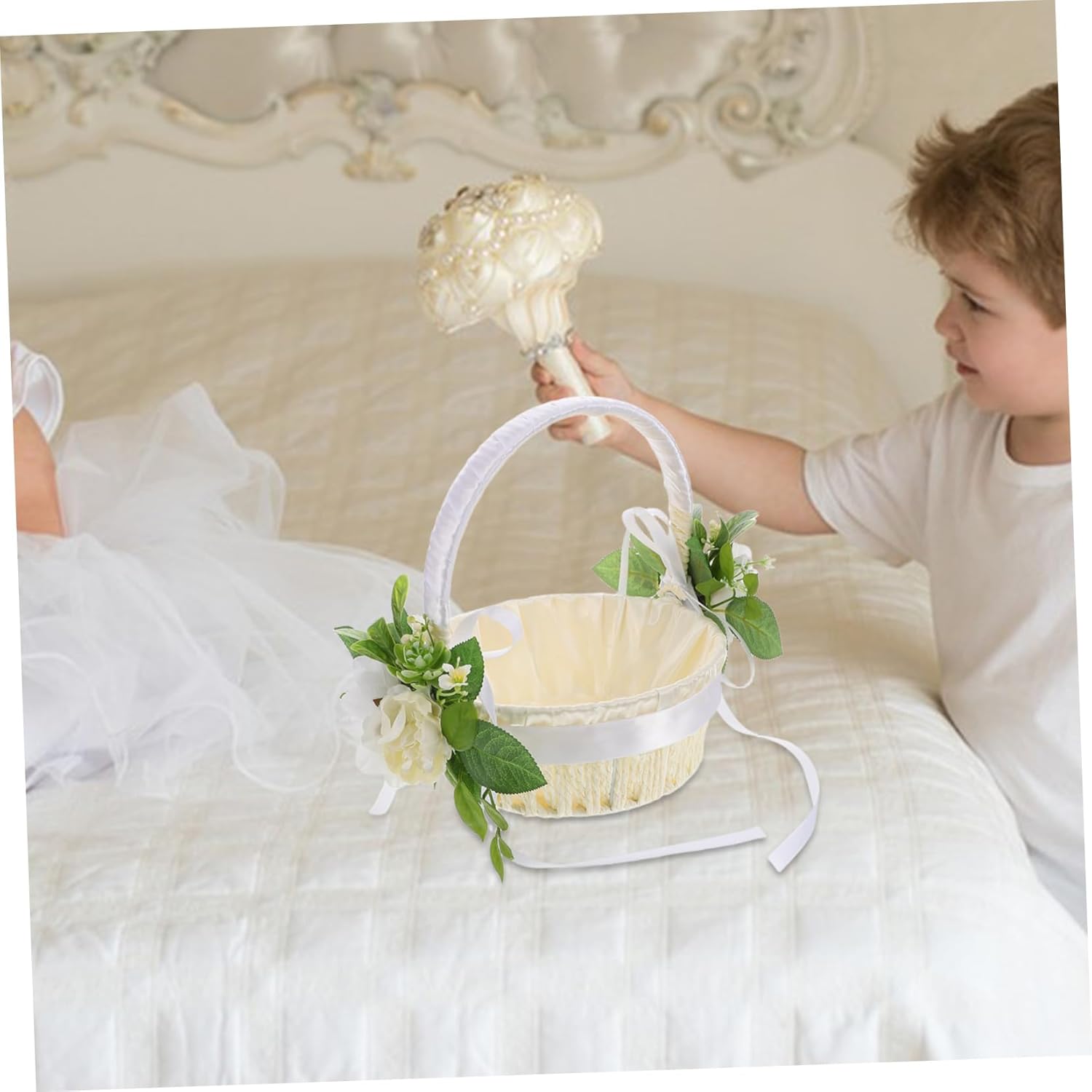 KESYOO Rattan Flower Girl Basket Handwoven Wicker Floral Storage for Wedding Ceremonies Rustic Spring Outdoor Decor Natural Rattan Petal Container for Bridal Party Favors