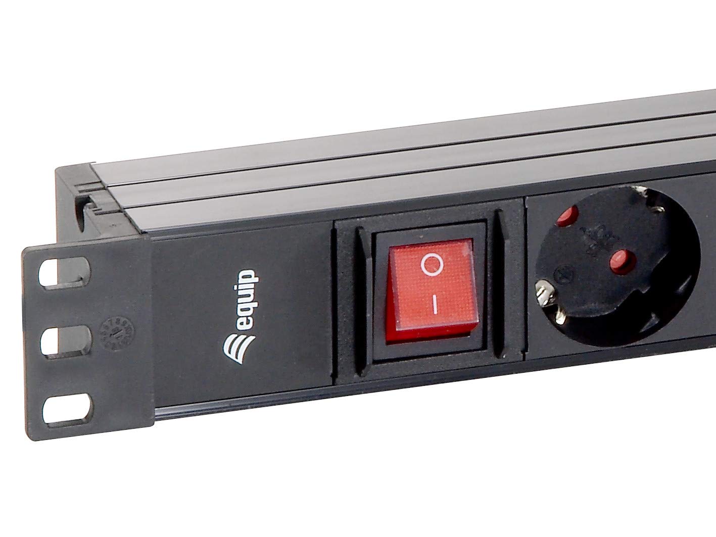 Equip 333283 Steckdosenleiste 48, 3 cm 1HE: Amazon.de: Computer  