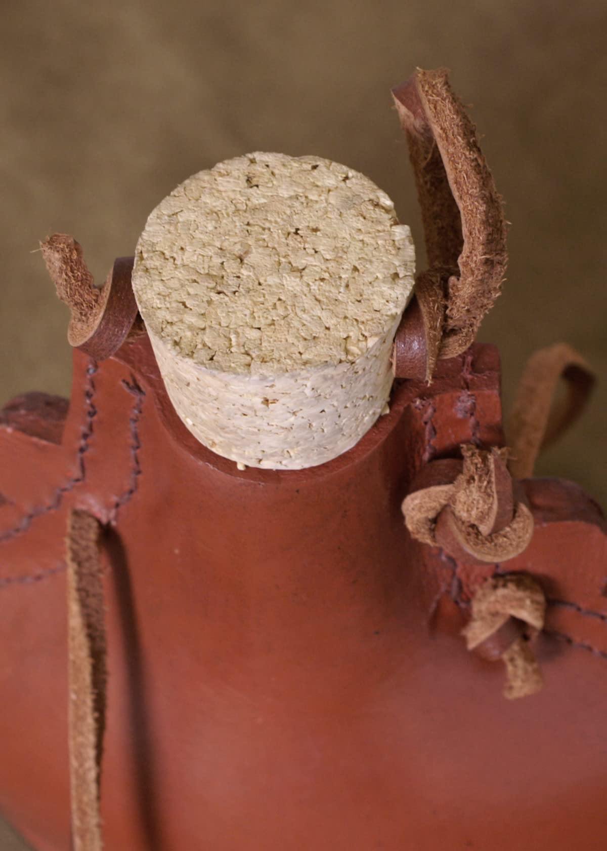 Battle-Merchant Mittelalterliche Feldflasche aus Stahl 0,5 Liter