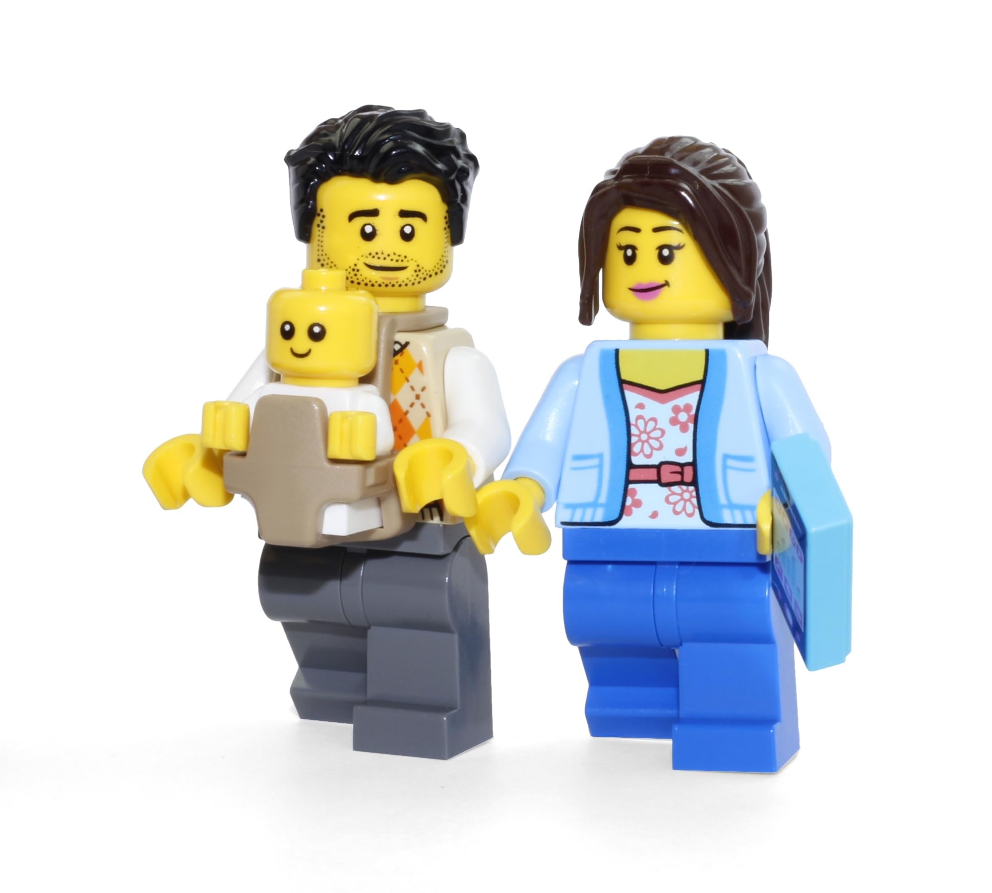 LEGO Camper Minifigure Pack: Mom / Dad Parents (with Baby Carrier and Baby) 60202