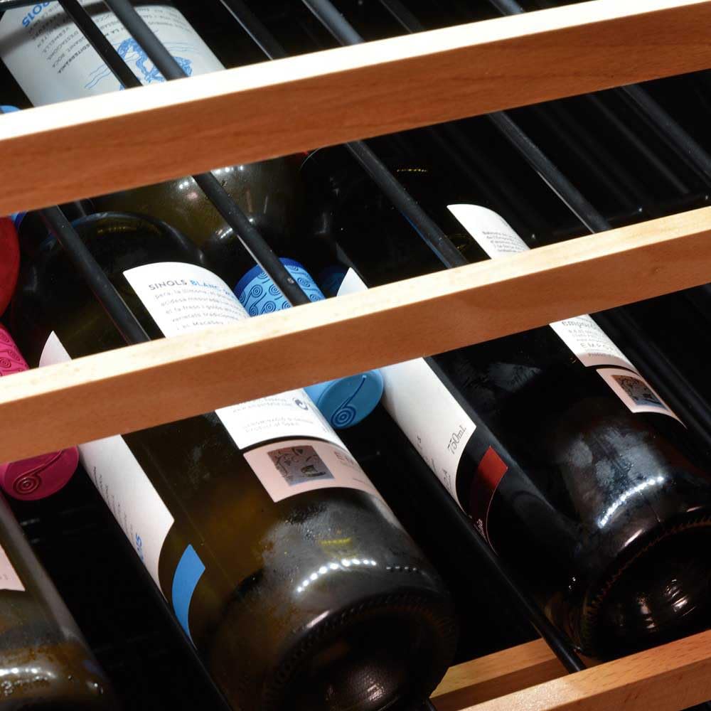 Cata Vinoteca VI 30117X, No Frost de Encastre, Capacidad 17 Botellas, Ancho 15 cm, Control Electrónico, Panel Touch, LED, Puerta Reversible, Gran Potencia 80W, Color Gris Inoxidable