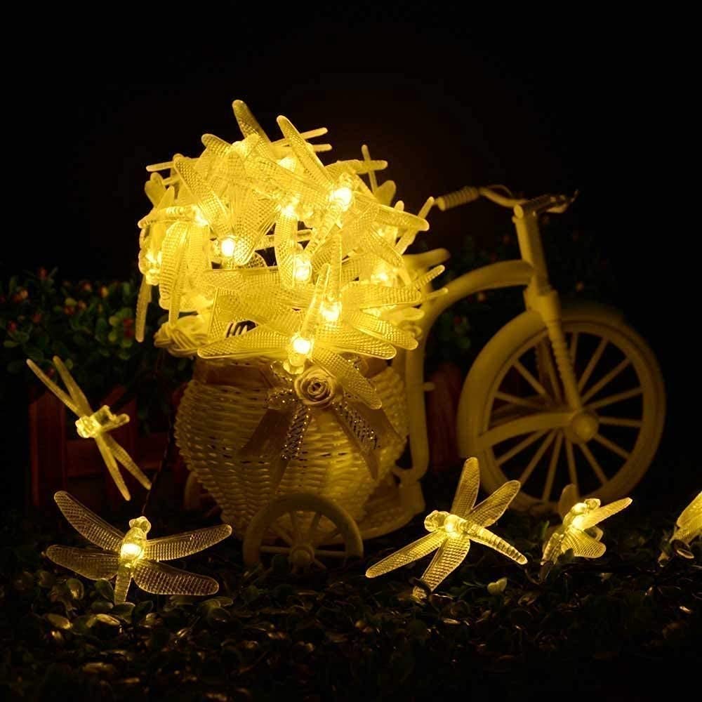 Guirnalda de luces de hadas con forma de libélulas, 10 m, 100 LED, con enchufe, ideal para interiores y exteriores, dormitorios, jardines, escritorios (Blanco cálido)