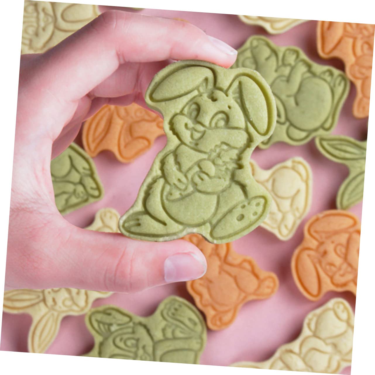 ULTECHNOVO 8Pcs Easter Bunny Cookie Molds DIY Biscuit Stamps for Year Parties Easy to Use and for Baking Cookies and Treats