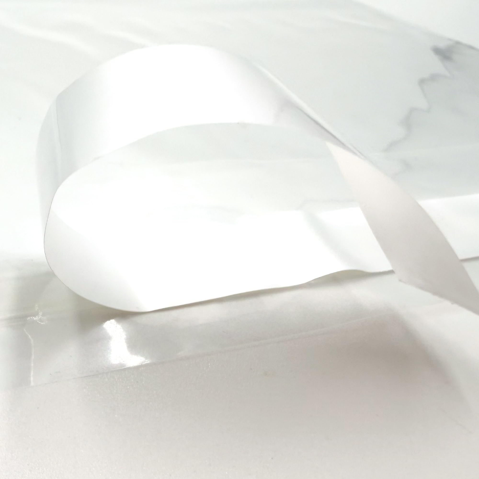 transparente Folienversandtaschen für Infoschreiben, Gutscheine, Werbebroschüren & Co – 1000 Stück selbstklebende Adhäsionsverschlussbeutel mit den Maßen 310 x 225 mm (DIN C4)