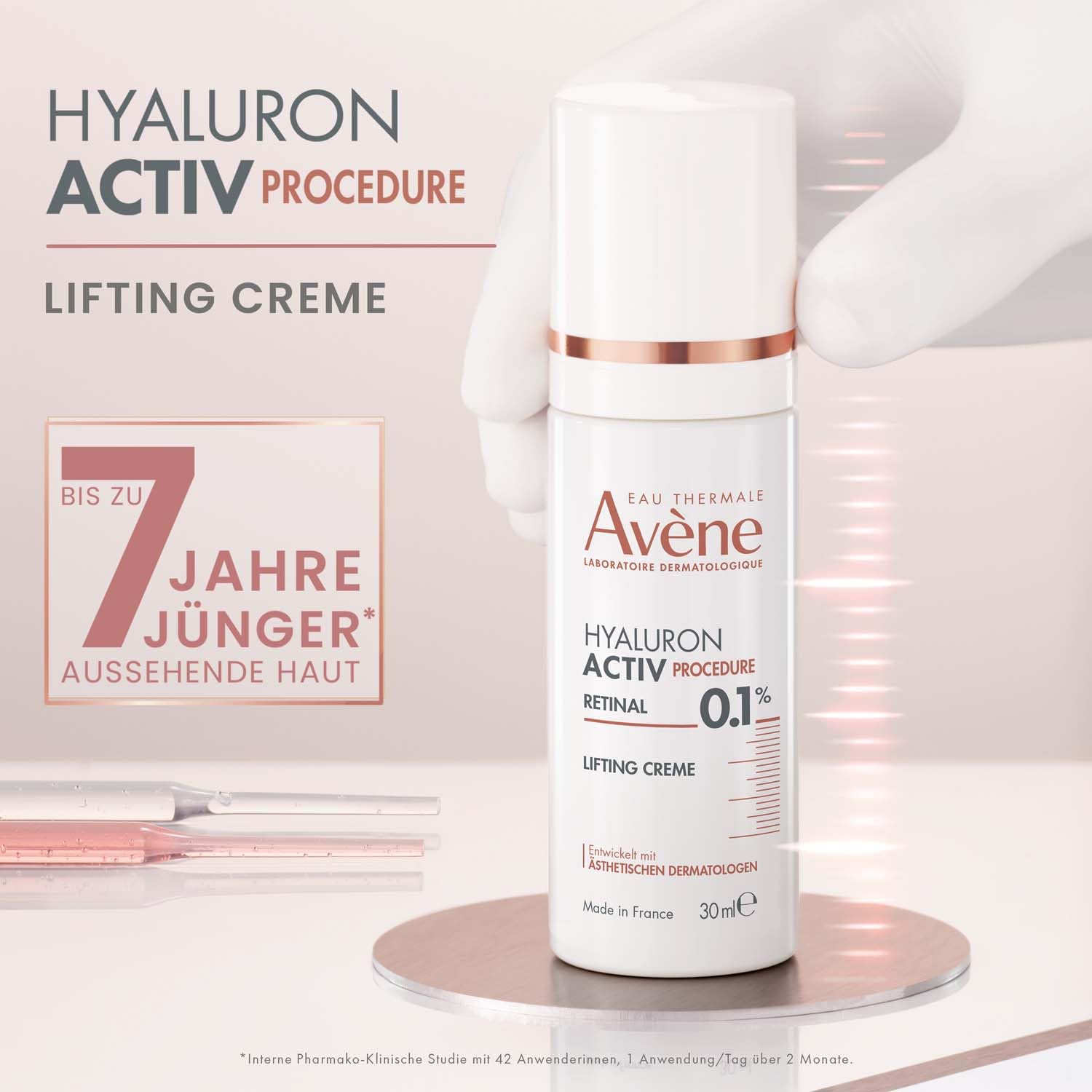 AVÈNE Hyaluron Activ Procedure - Lifting Creme - Strafft Gesichtskonturen - Mit 0,1% Retinal, Hyaluron & Niacinamid - Für bis zu 7 Jahre jünger aussehende Haut* - Reife, empfindliche Haut - 30 ml