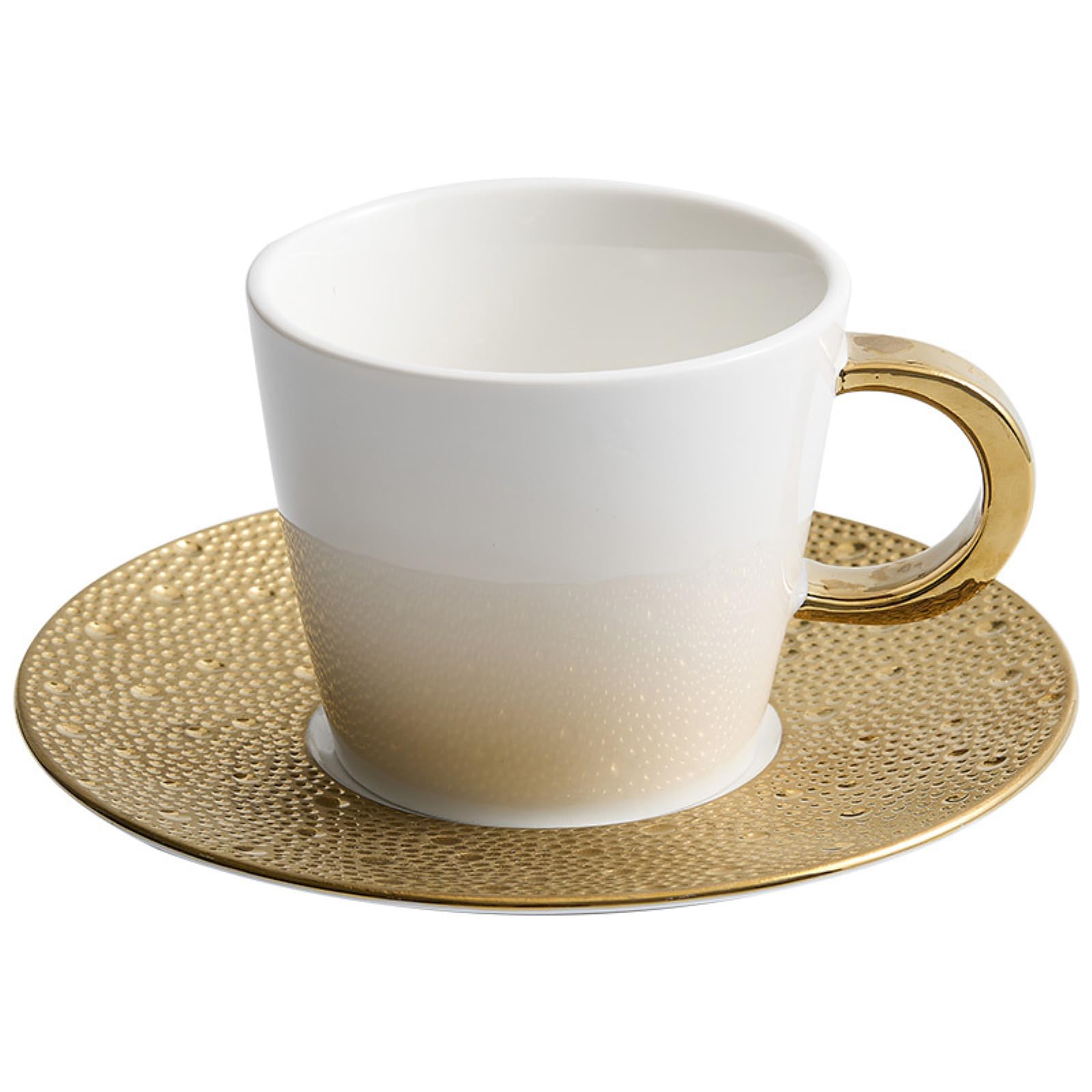 Ceramiczne kubki i spodki w stylu chińskim