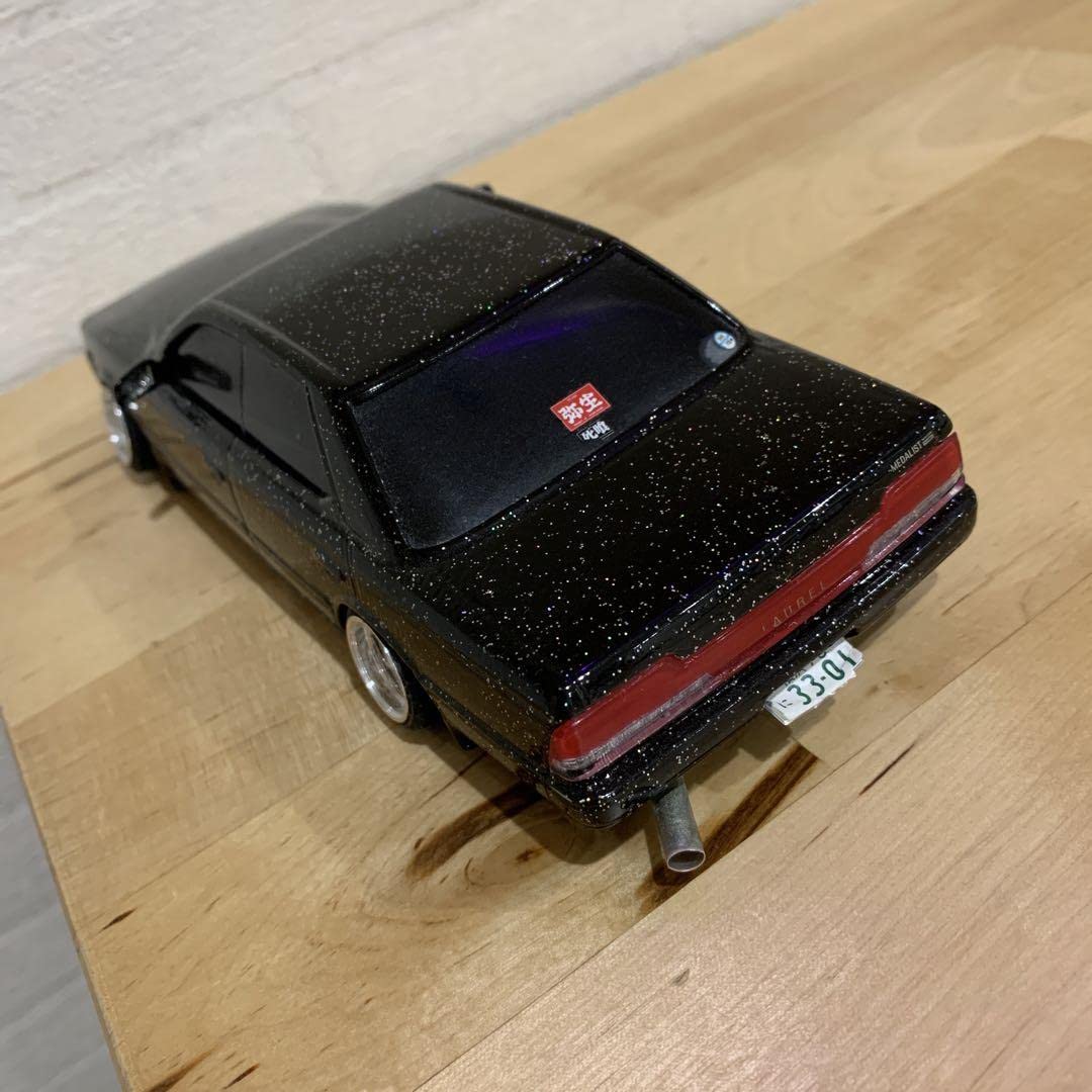 Amazon | アオシマ製 1/24プラモデル品 C33ローレル