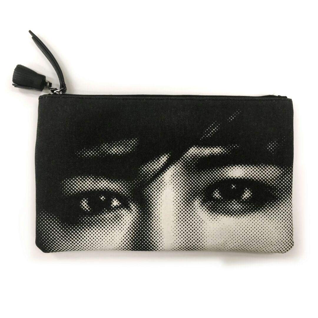 Amazon.co.jp: チャン・グンソク ZIKZIN EYEポーチ : ホビー