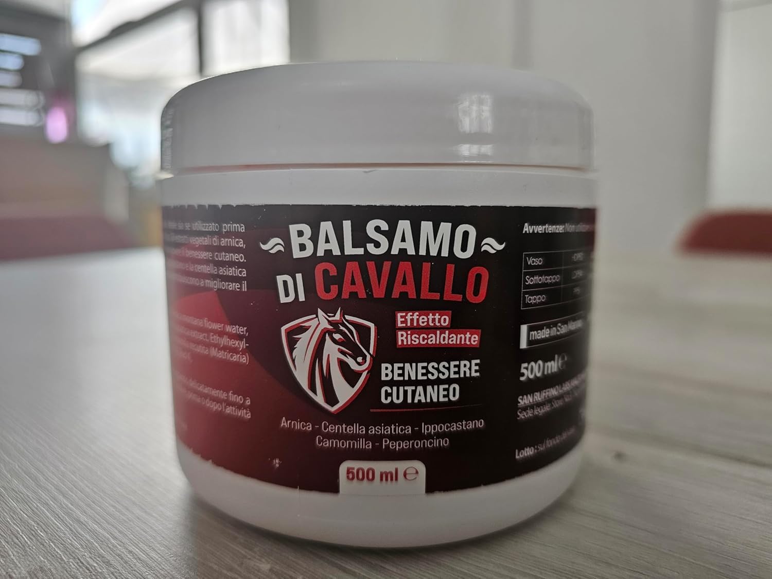 Baume du Cheval Extra Fort 500 ml – Crème Corporelle Régénérante aux Herbes pour Muscles et Articulations – Soulagement Vitalisant pour le Corps – Format Maxi – Dragon