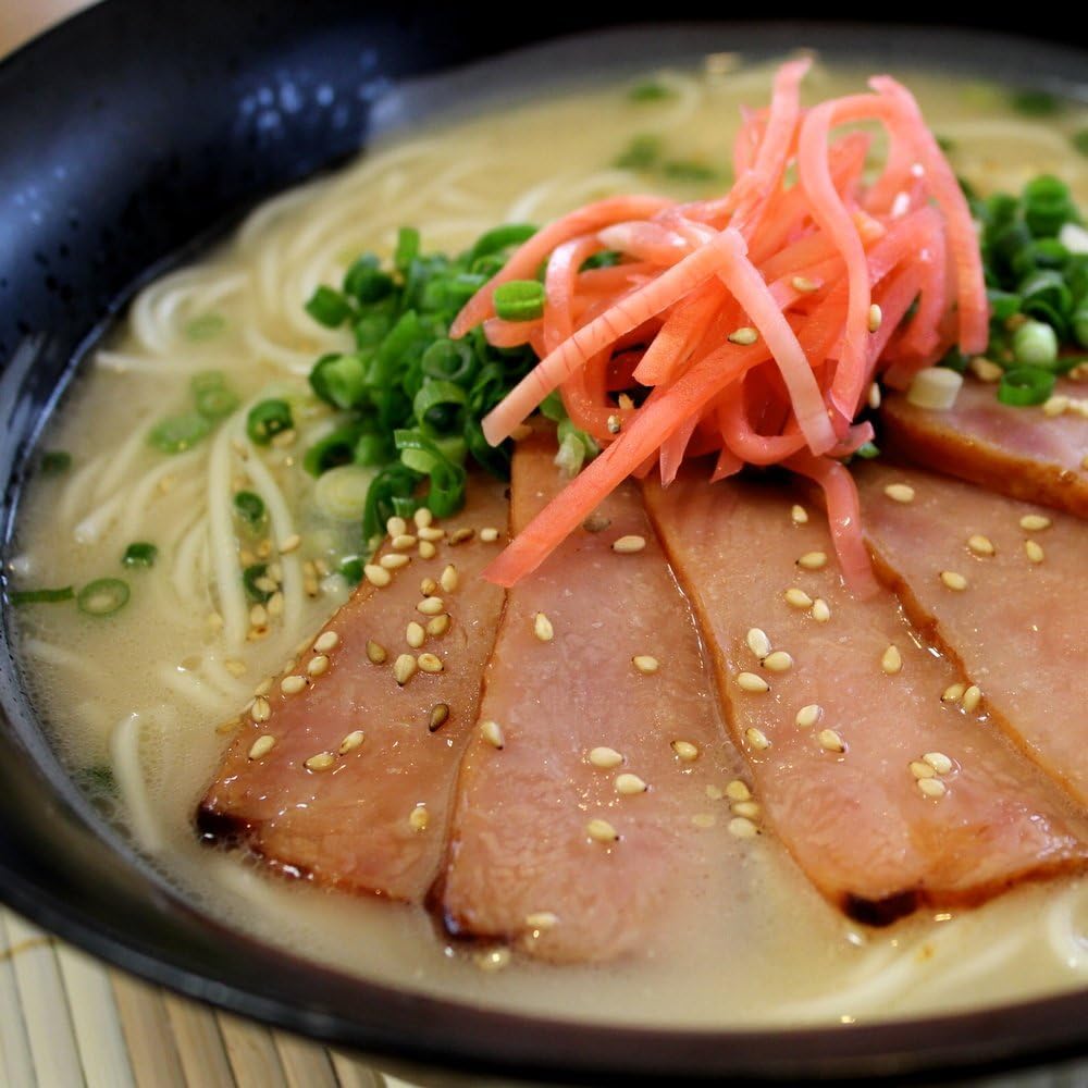 Amazon.co.jp: 福岡とんこつラーメン 食べ比べ6人前セット 九州男児(豚