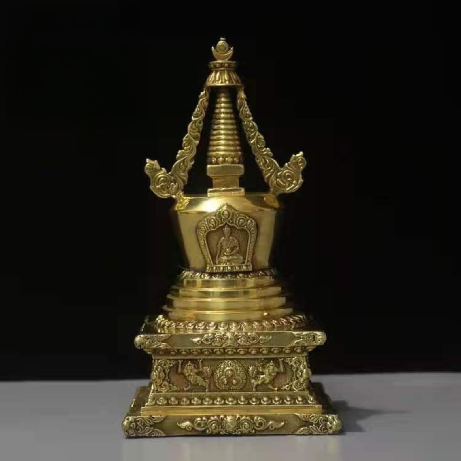 Stupa bouddhisme tibétain en laiton pur de 20 cm ciselé à la main