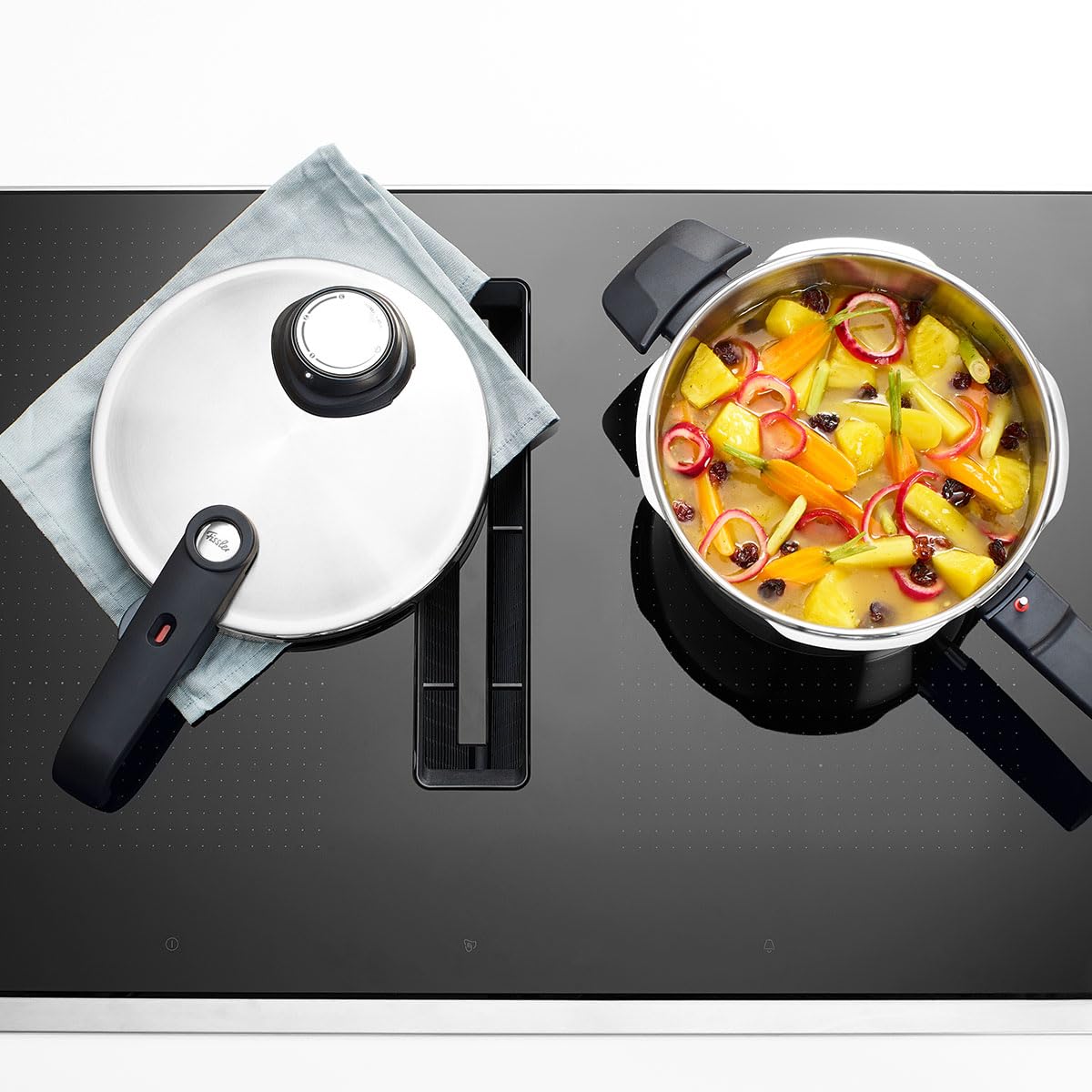 Fissler Vitavit Premium Pentola a pressione in acciaio inox 4.5 L, 22 cm, 4 livelli di cottura, incluso inserto, adatta a fornelli a induzione