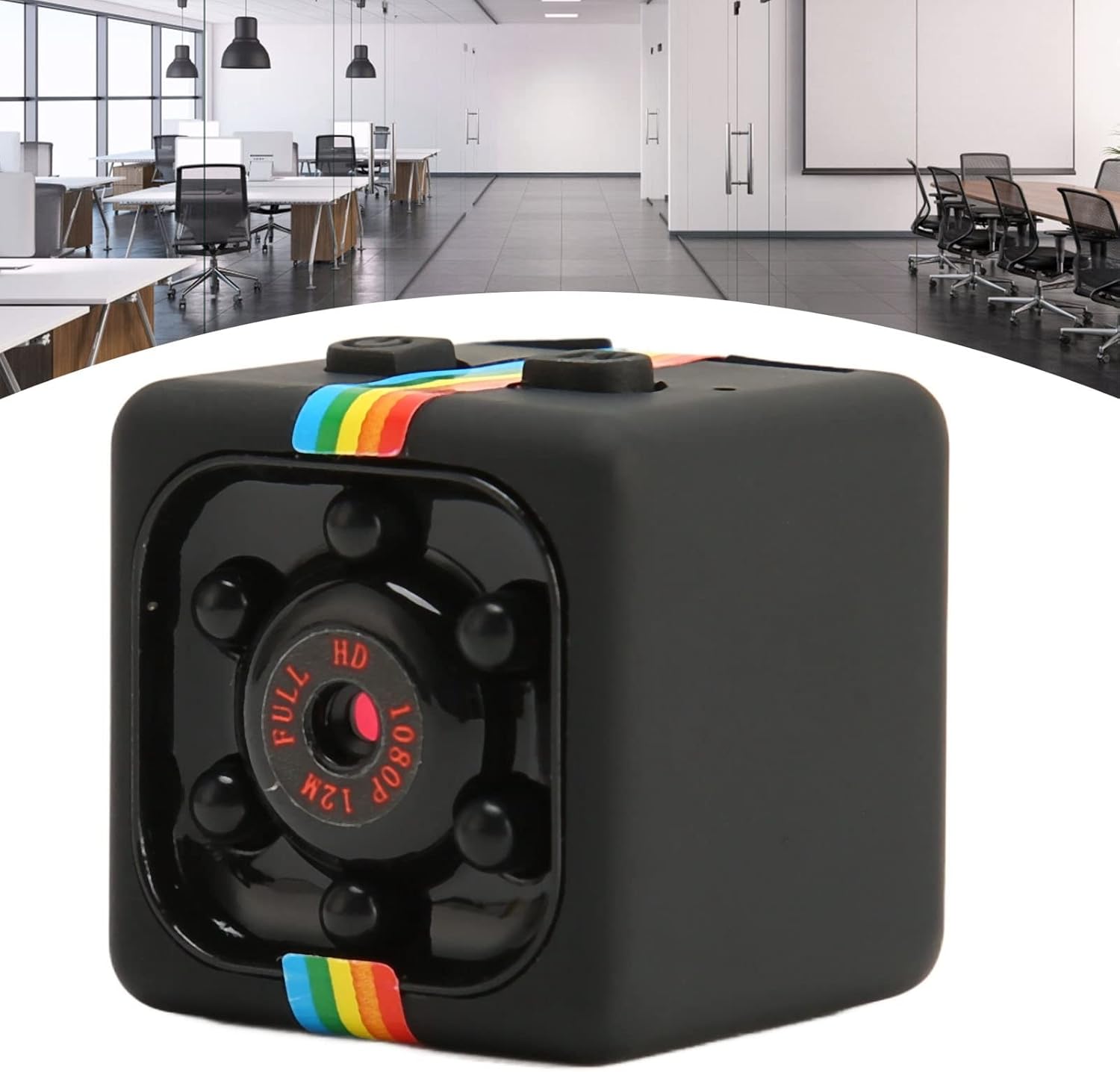 Цлосе-уп view of the PUSOKEI SQ11 Mini Camera's front, showing the lens and indicator lights.