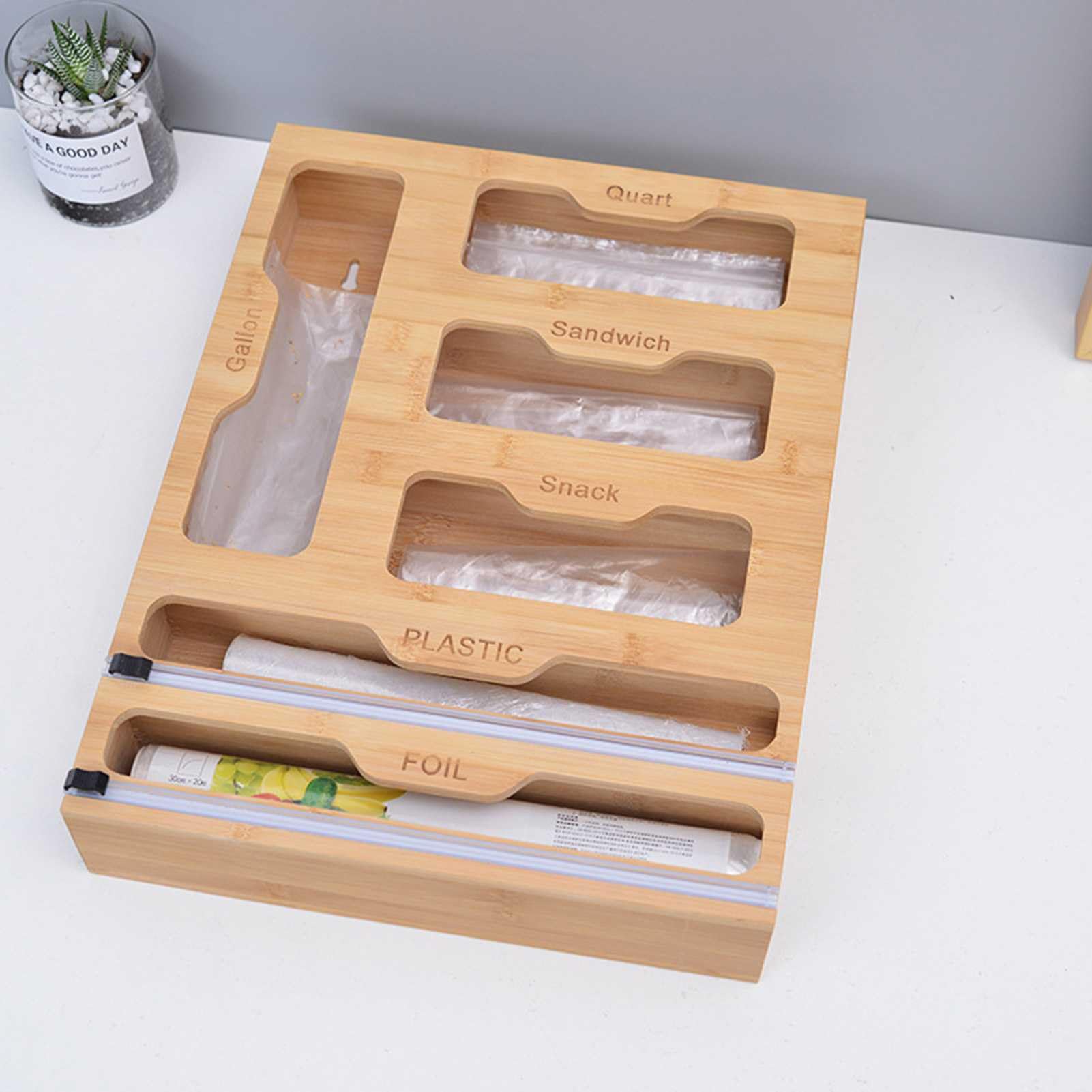 Caja organizadora de bolsas Ziplock para cajones de cocina de bambú, 6 en 1, plástico y envoltura de almacenamiento de alimentos con dispensadores y cortadores para bolsas de galones, cuartos, sándwic