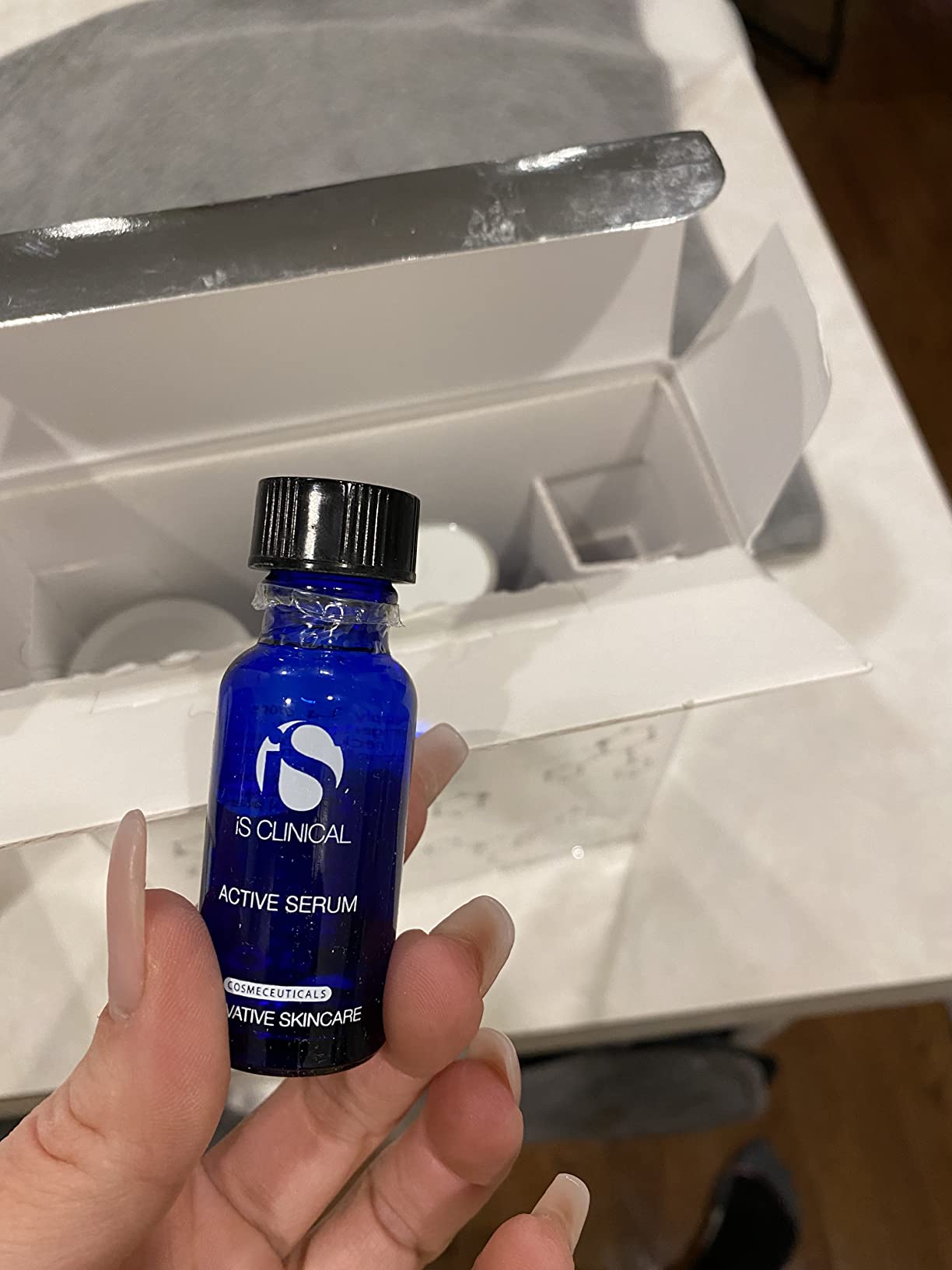 iS CLINICAL Pure Renewal Collection; Skin Regeneration Full regimen Kit; Collection Gift Set; Age-Defying Kit
