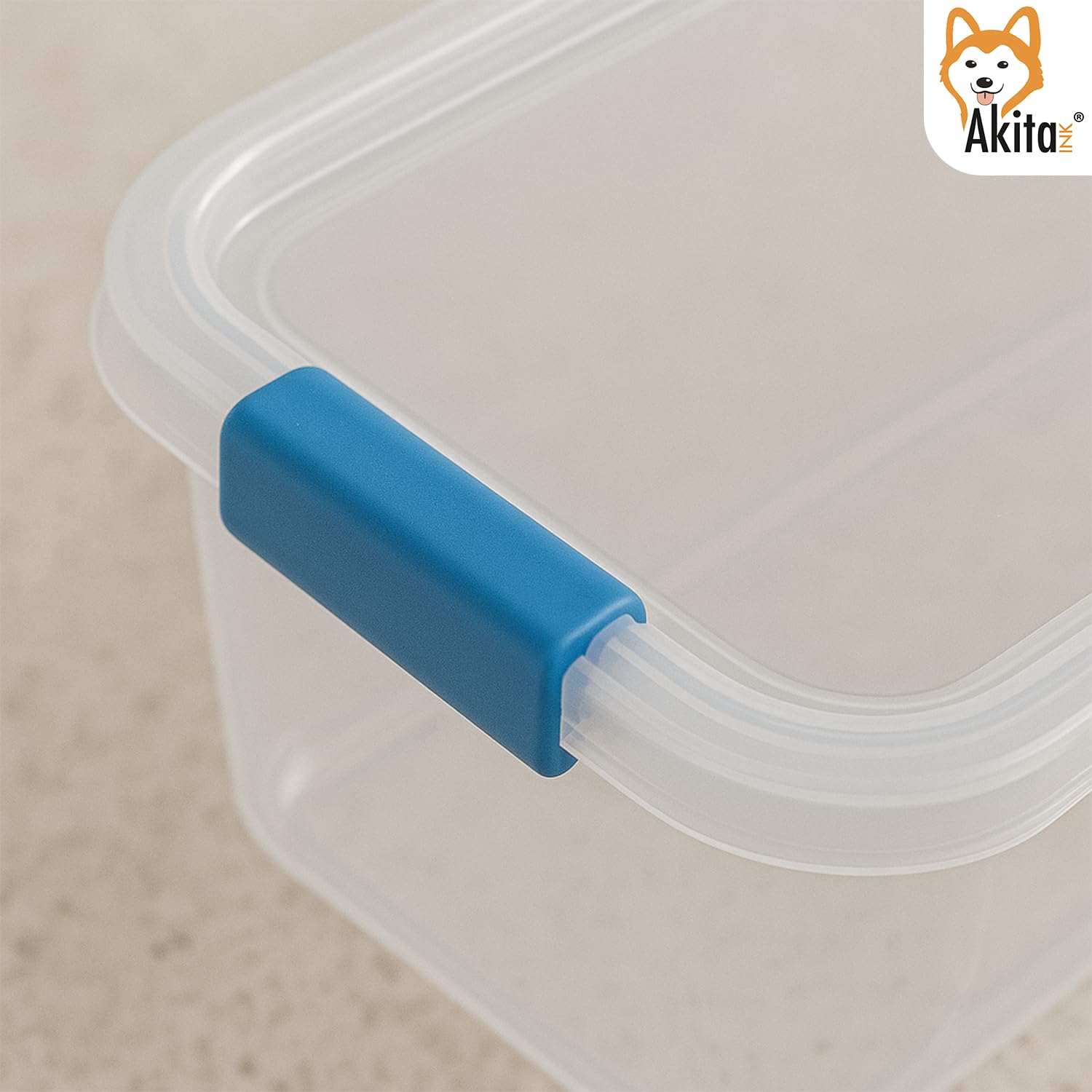 AKITAInk Set 4 Contenitori 13L Plastica Trasparenti con Clip di Bloccaggio – Scatole Salvaspazio 38.9x27.7x19.5 cm Impilabili per Casa, Ufficio, Armadi e Ripostigli