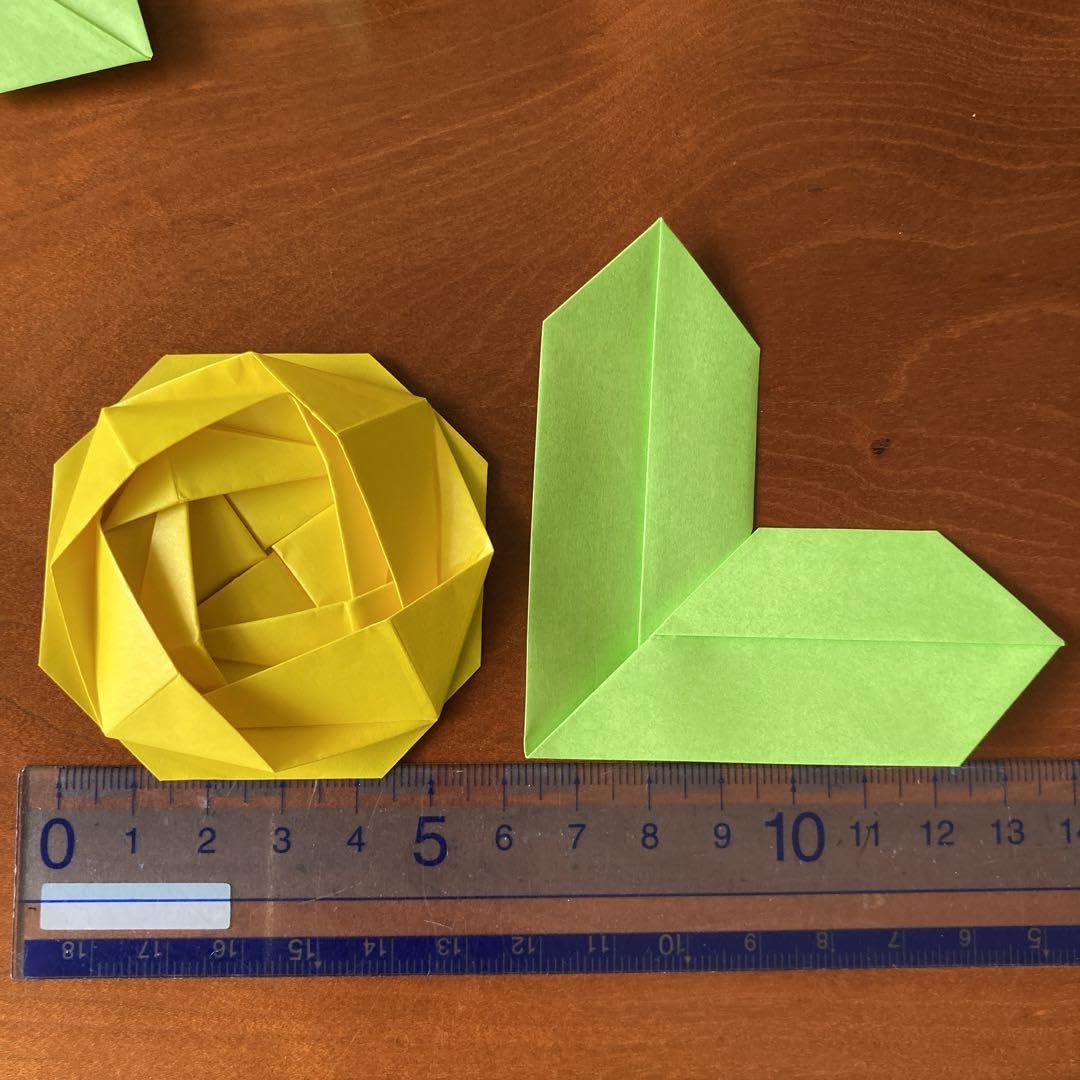 Amazon.co.jp: 折り紙 バラ 葉っぱ 10枚セット 父の日 壁面 吊るし飾り