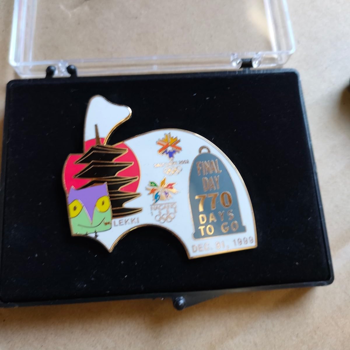 長野オリンピック りんご ピンバッジ　まとめて 12点 ソルトレイク　コラボ 長野オリンピック りんご ピンバッジ まとめて 12点 ソルト