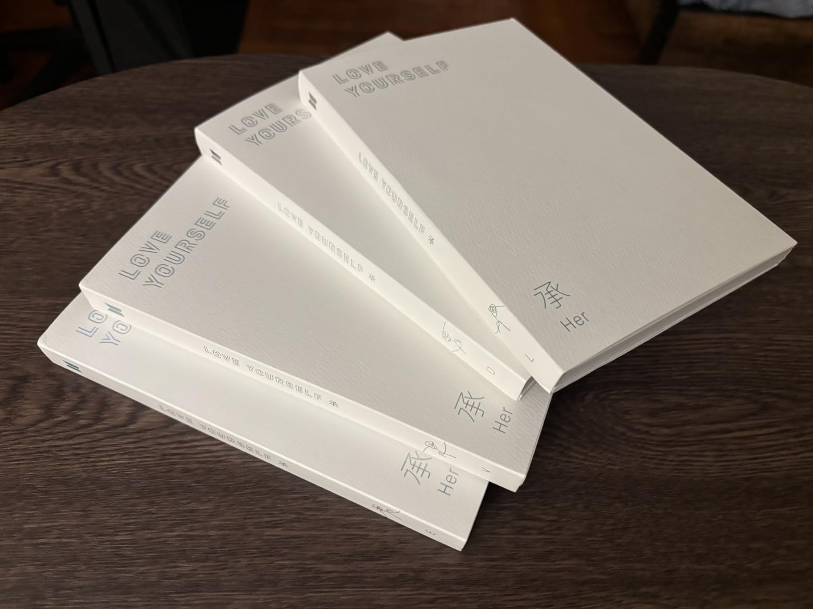 BTS - Love Yourself [Her] [L.O.V.E versions Set] 4 CD