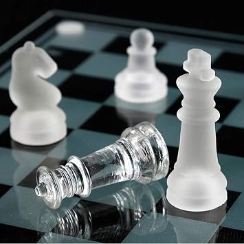 Senon Glass Chess Glass Chess Set Convenient Decorative Stylish Gift (25x25 cm)