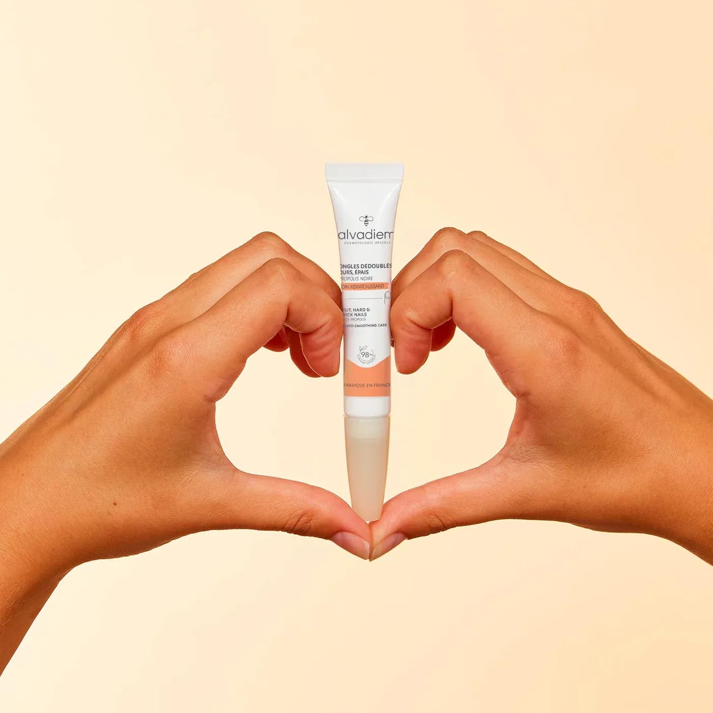Alvadiem | Soin Ongles Kérato-Lissant à la propolis noire | Ongles durs, épais, psoriasis | Affine & restructure les ongles durs & épais | Lutte contre l’oxydation | Fabriqué en France | 10ml
