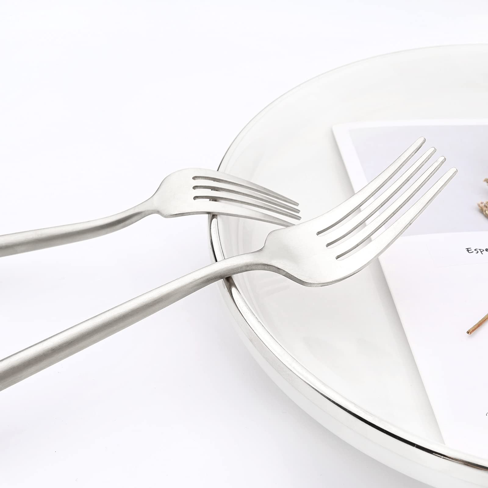 Juego de cubiertos de acero inoxidable 18/10 de 30 piezas, juego de cubiertos pesados mate, ideal para cenar en casa, pareja, restaurante, fiesta, banquete, servicio para 6 unidades (plata)