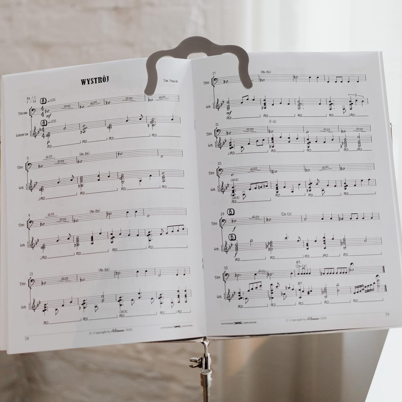 Pack of 2 Metal Music Book Clips, Music Book Side Clips Made of Alloy, Music Holder for Piano Electric Piano - Image 4