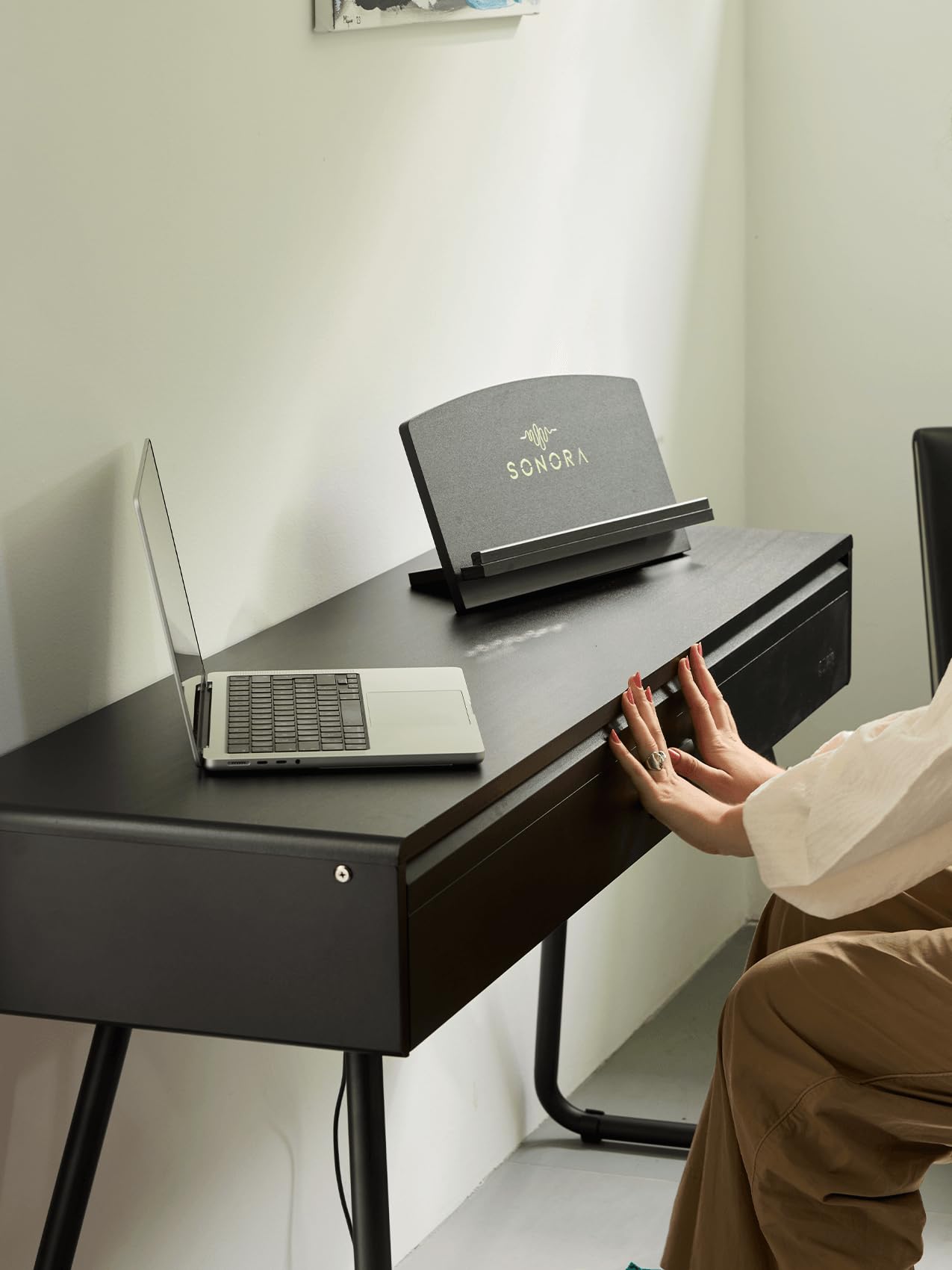 Sonora SDP-2 pianino elektryczne, 88 ważonych przycisków, pianino domowe ze stojakiem, potrójnym pedałem, stojakiem na nuty, USB MIDI i wejściem na słuchawki, fortepian na biurko, bez ławki, czarny