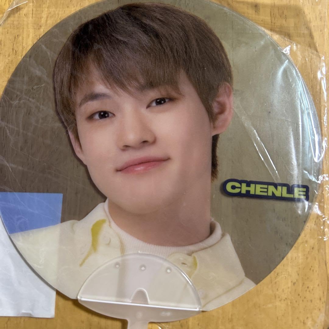 Amazon.co.jp: NCT DREAM チョンロ うちわ ホログラムトレカ ホビー 