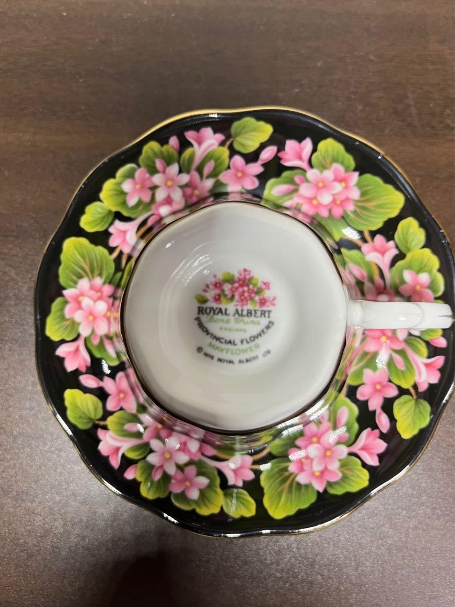 Amazon|ROYAL ALBERT ロイヤルアルバートカップ&ソーサー Amazon|ROYAL ALBERT ロイヤルアルバートカップ&ソーサー