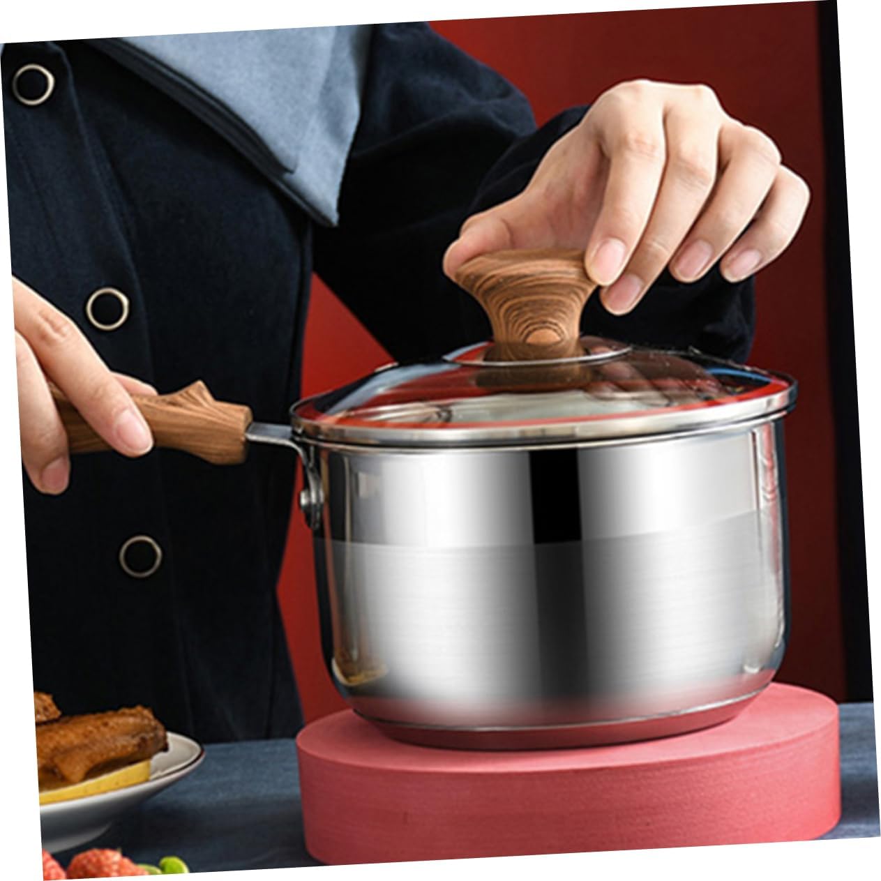 304 Stainless Steel Milk Pot with Lid Multipurpose Cooking Saucepan for Noodles and Soups Small Kitchen Cooking Pot with Handle Household Utensils for Induction or Stove
