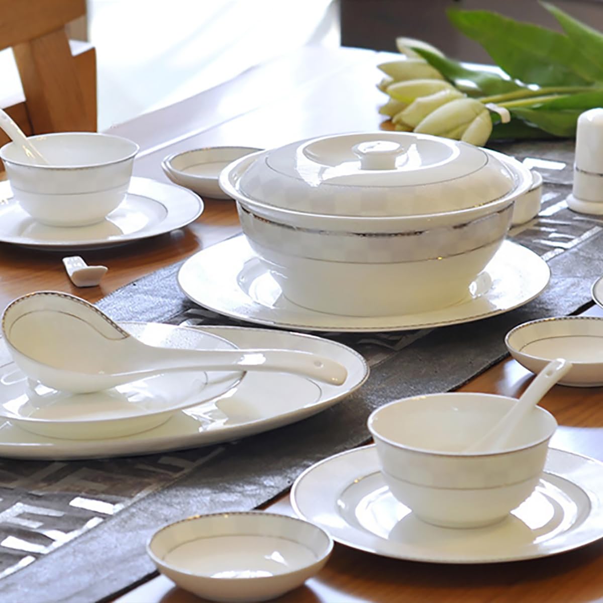 Ceramiczna zastawa stołowa Jingdezhen zastawa stołowa z porcelany kostnej chińska miska i zestaw naczyń światło domowe luksusowa miska i talerz miska pałeczki koreański (Color : 56-piece set-03)