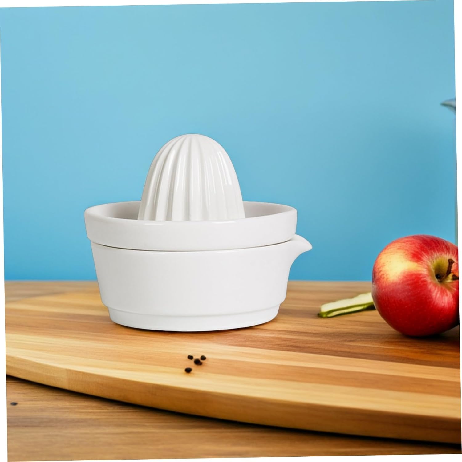 LABRIMP Ceramic Manual Fruit Squeezer Small Citrus Juicer Lemon Orange Press Labor-saving Kitchen Tool for Home Use White