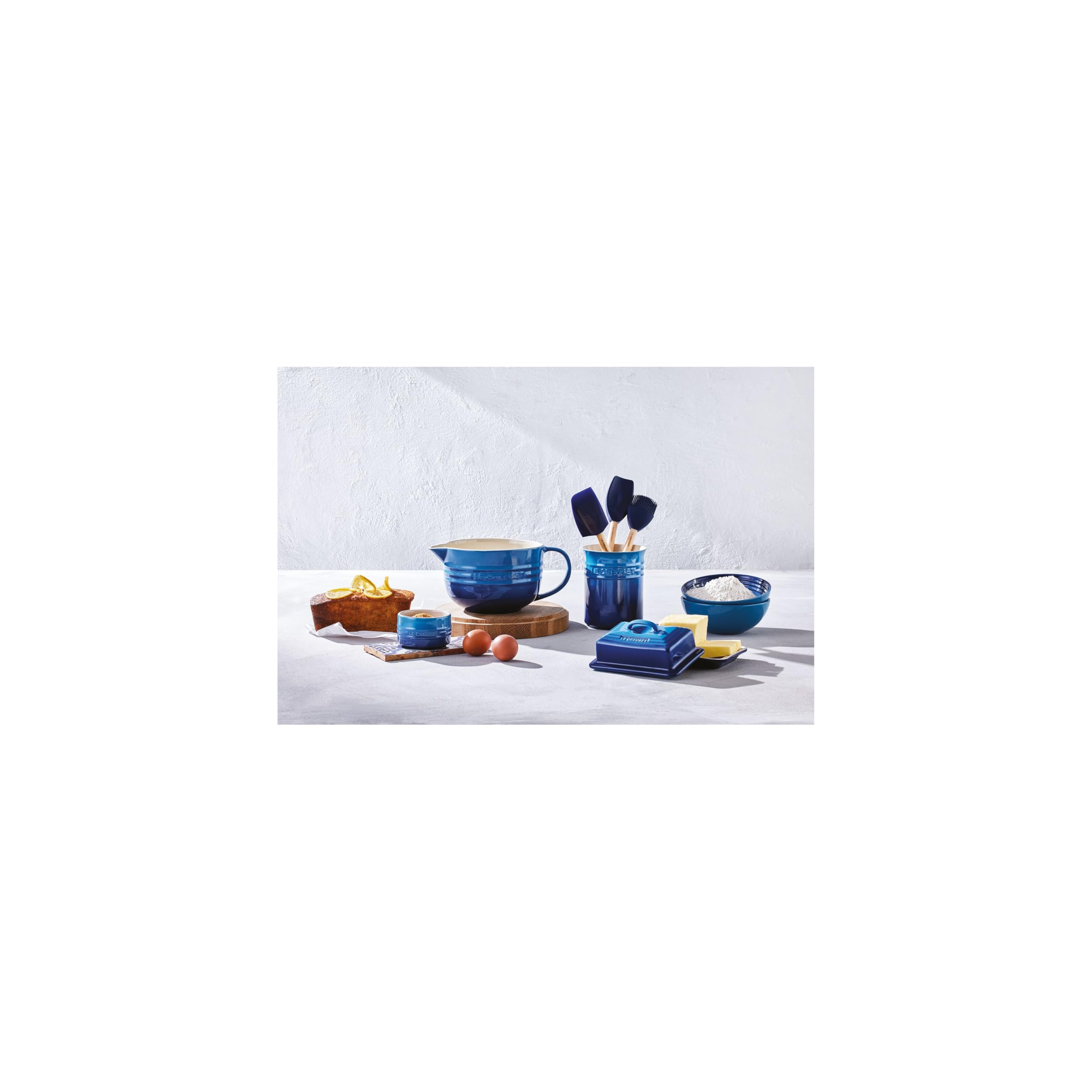 Le Creuset Steingut-Mischkanne, 2 Liter, Azure Blue, 70106202200002