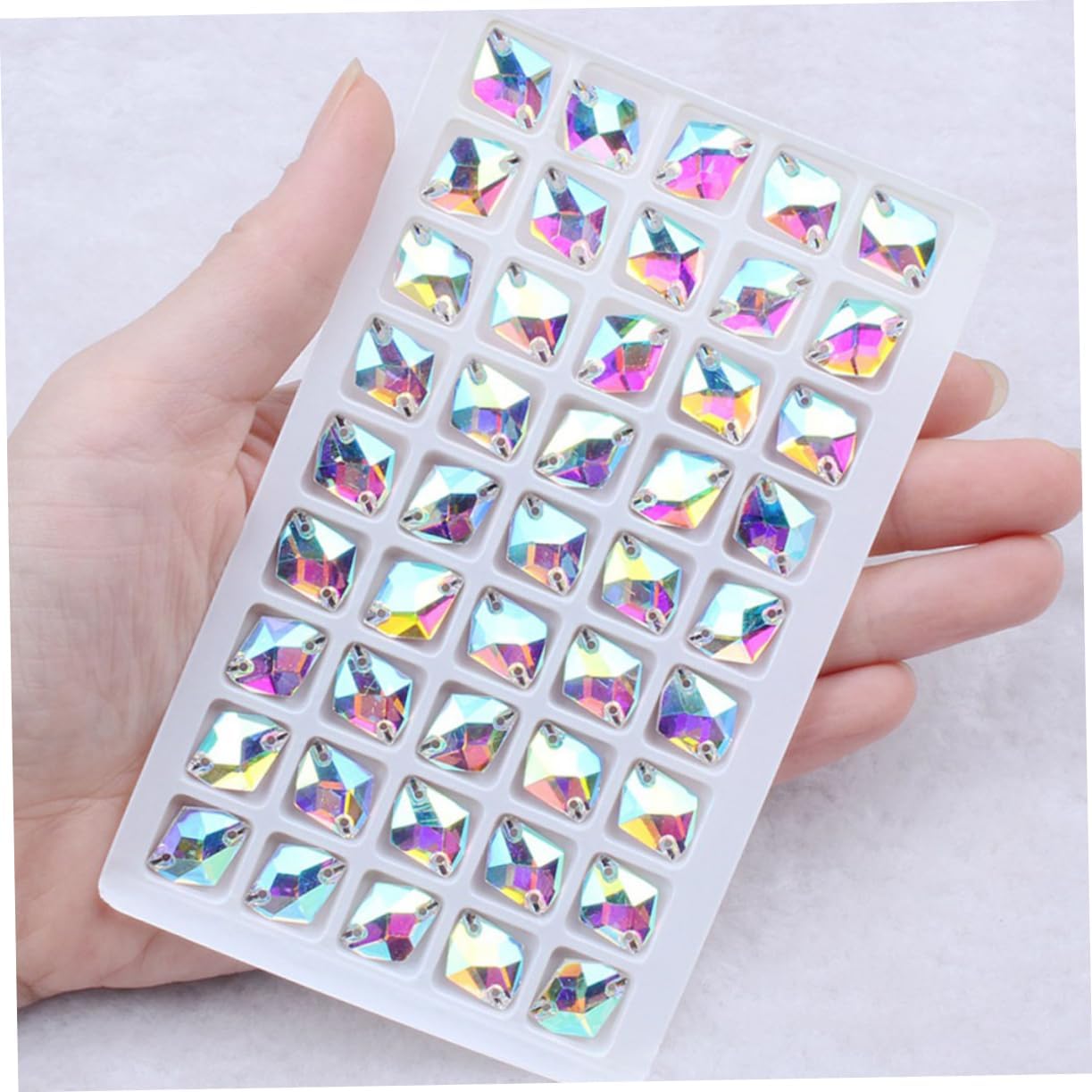 100pcs Flat Back Rhinestones for Crafts DIY Jewelry Decor Sewing Rhinestones Kit
