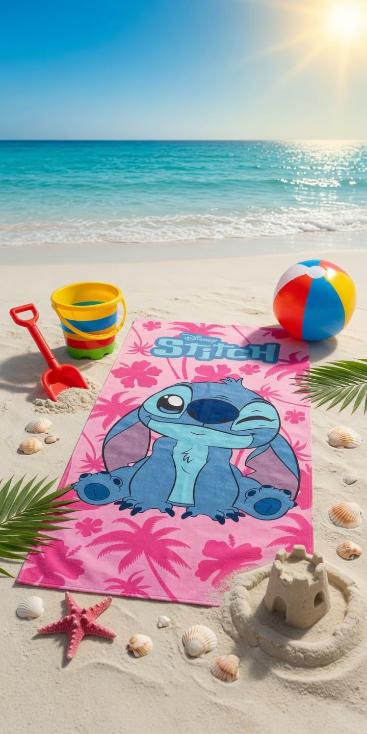 Disney Toalla de Playa Infantil Marvel 70x140 cm – Microfibra de Secado Rápido – Varios Diseños Oficiales Mickey, Minnie, Stitch, Frozen, Avengers y Spider-Man (Stitch 14189)