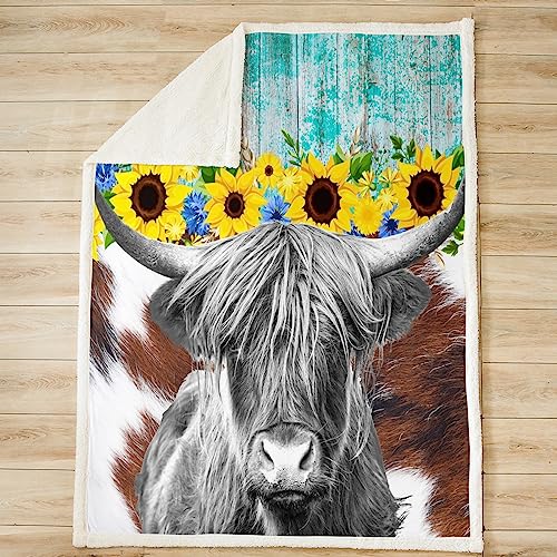 Homemissing Cowhide Highland Cow Sherpa Blanket Sunflower Highland Cattle Plush Blanket Western Farm Animal Fleece Throw Blanket for Kids Vintage Wooden Plank Fuzzy Blanket Double 60x79 Inch - Image 2