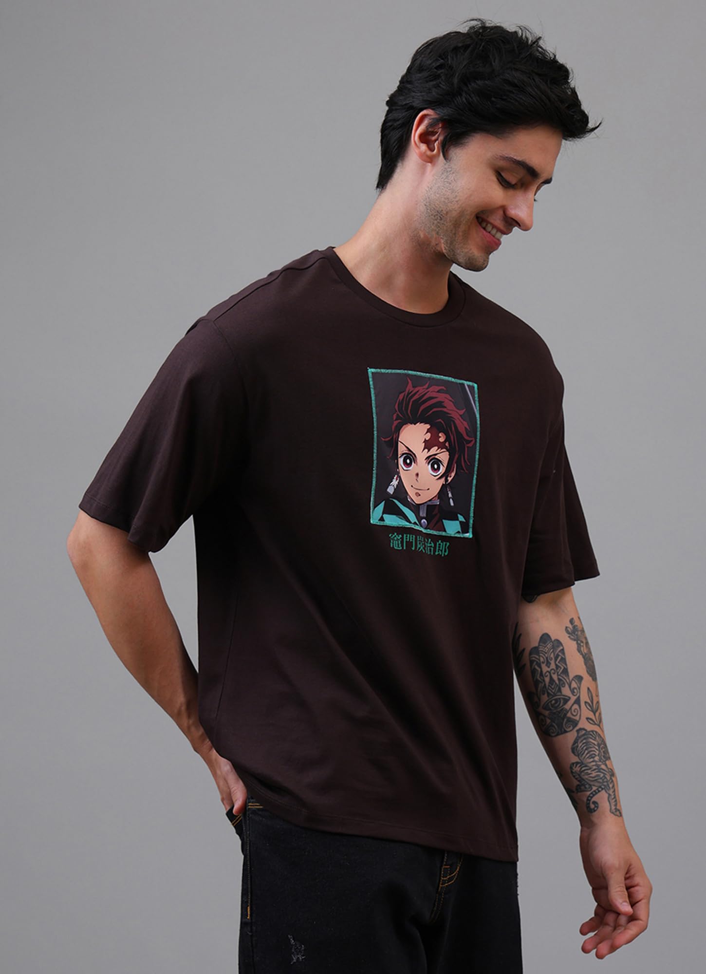 Free Authority T-shirt ufficiale Demon Slayer da uomo: Tanjiro Anime stampata su puro cotone marrone