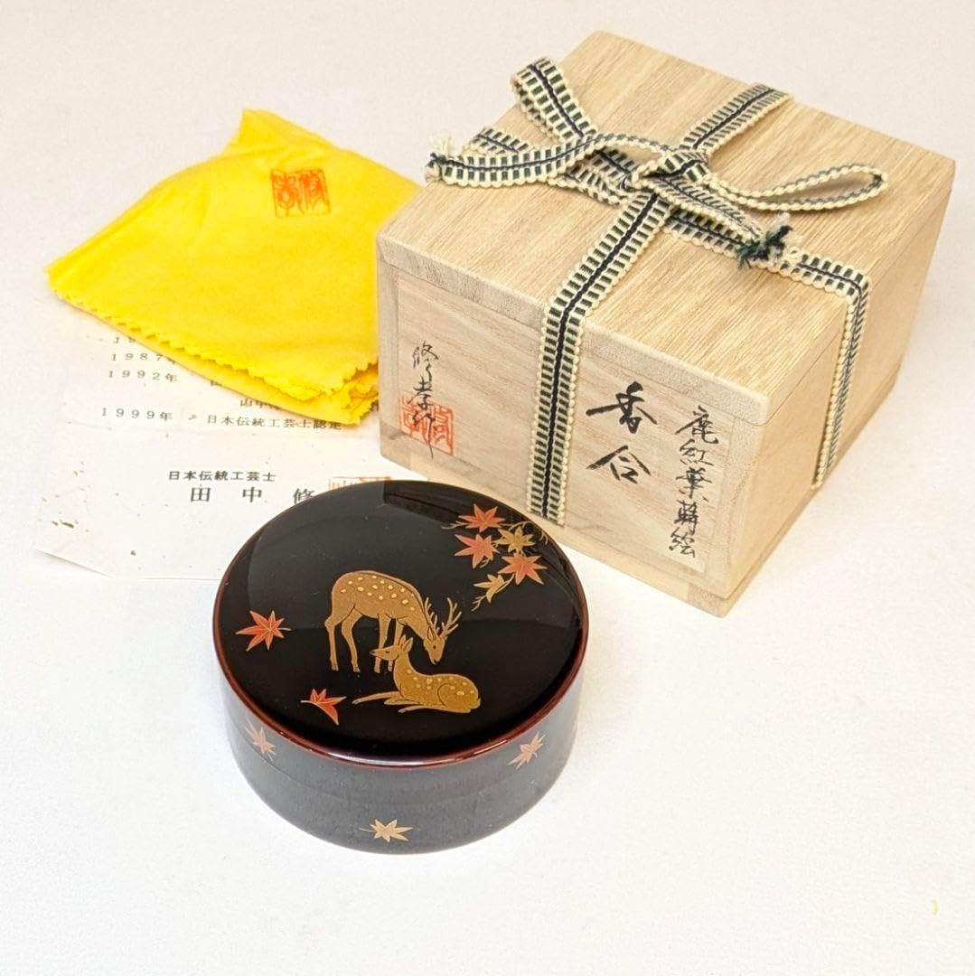 2.5寸 茶道具 香合 鹿紅葉 2.5寸 蒔絵 田中修孝作 切合口 2.2寸