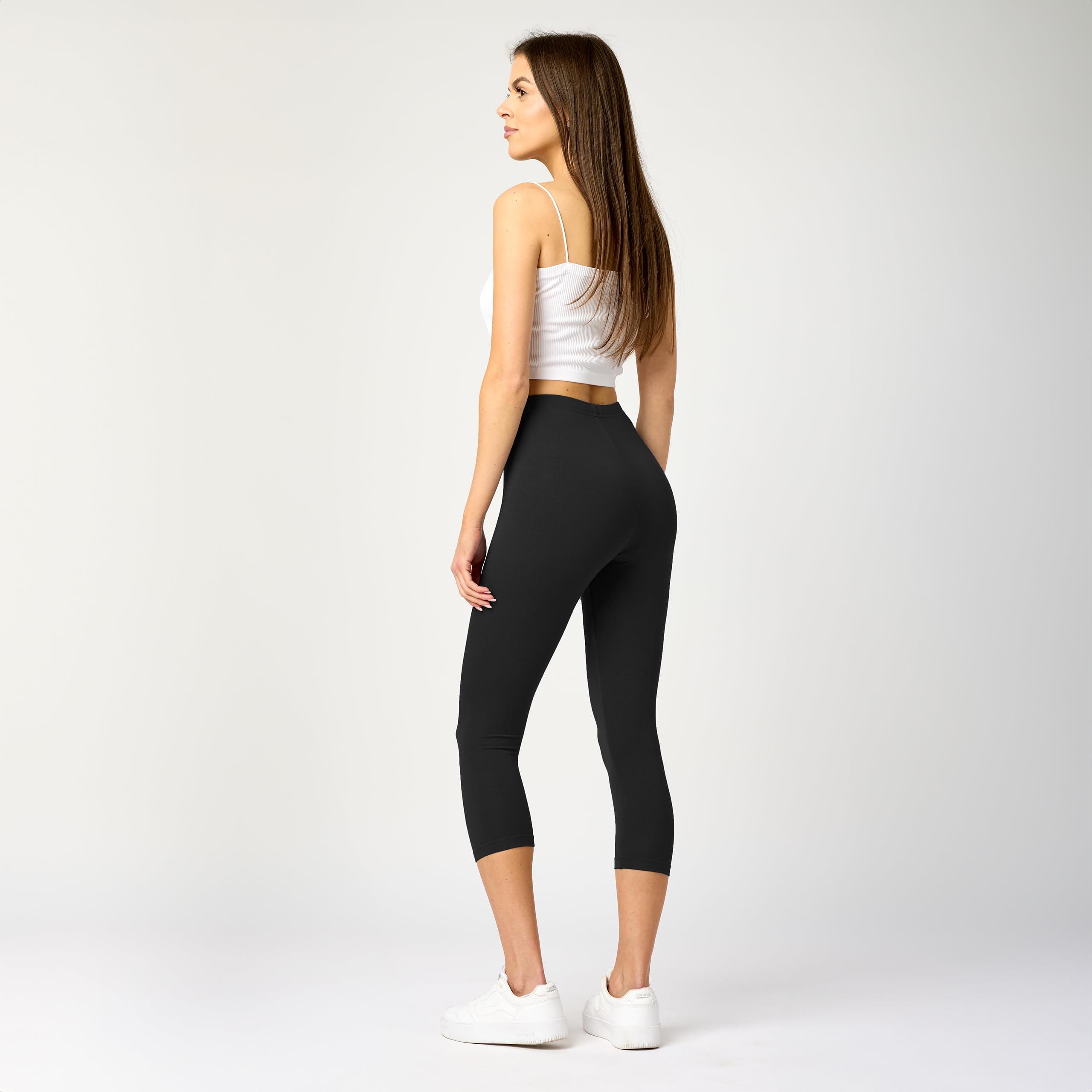 Merry Style Leggins Corti Donna 3/4 Pantaloni Capri Leggins Donna in Viscosa Traspirante, Pantaloncini Fitness Corti per Sportivi o Casual MS10-144