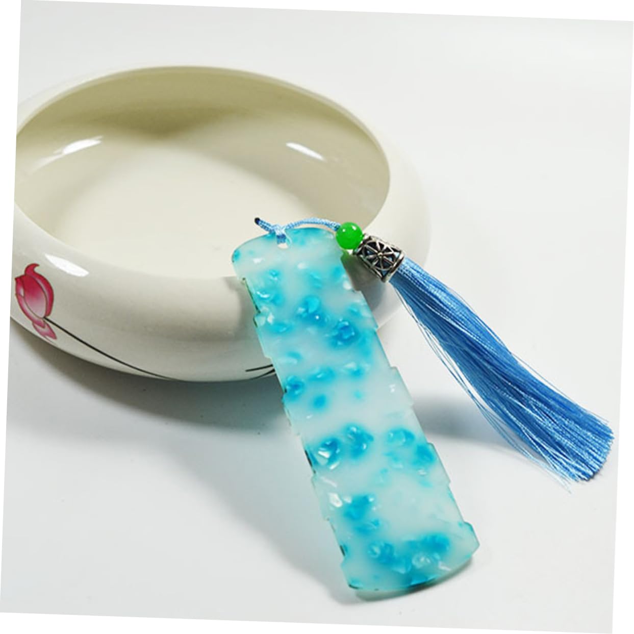 Veemoon 2 Pcs Acrylic Guitar Finger Pick Holders with Tassel Decoration - Stylish Storage for - Ukulele Banjo & Bass Picks Essential Instrument Accessories for Musicians
