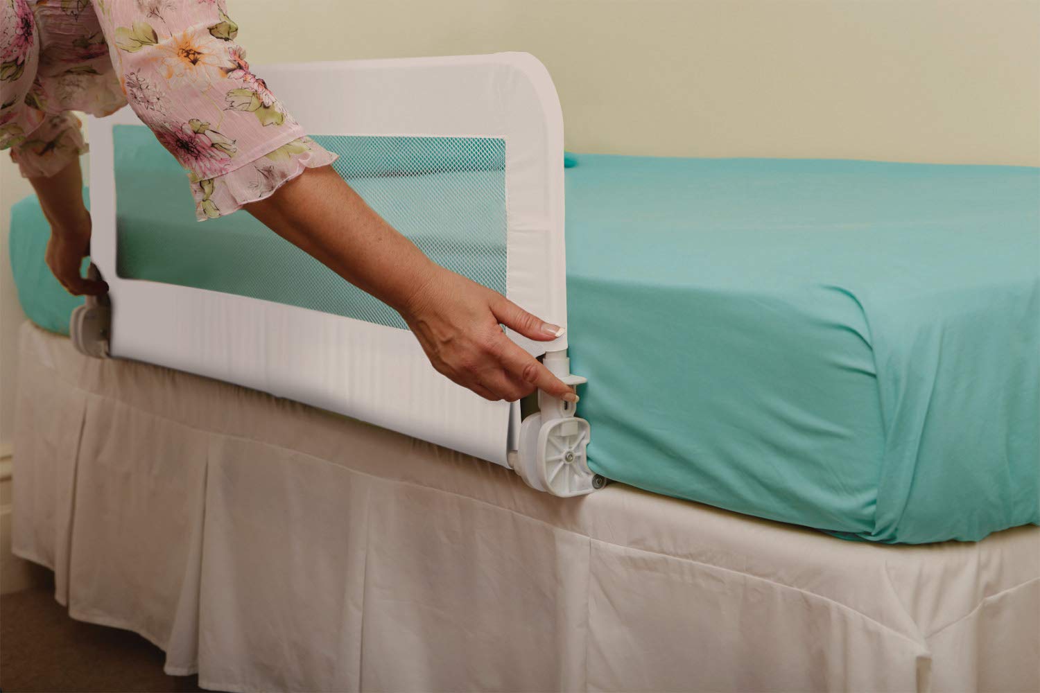 Dreambaby Phoenix Toddler Bed Rail Foldable & Portable Bed Safety