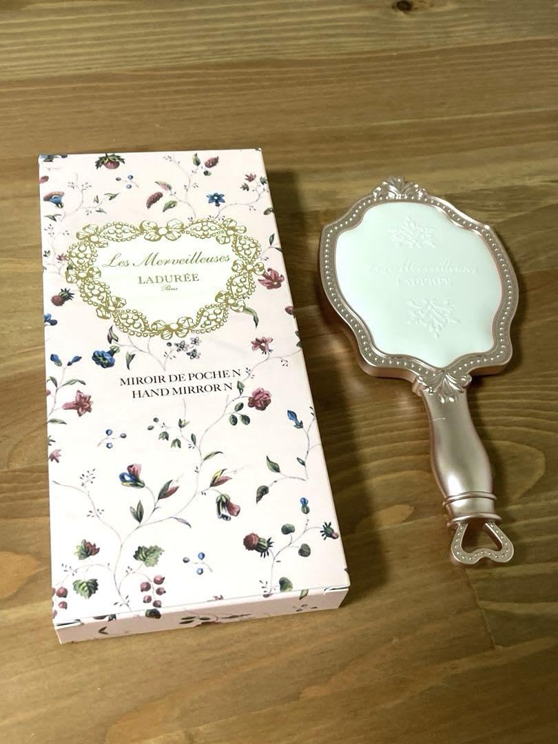 ラデュレ　LADUREE　限定 貝コンパクト　ミラー Amazon.co.jp: ラデュレ LADUREE レ・メルヴェイユーズ ラデュレ