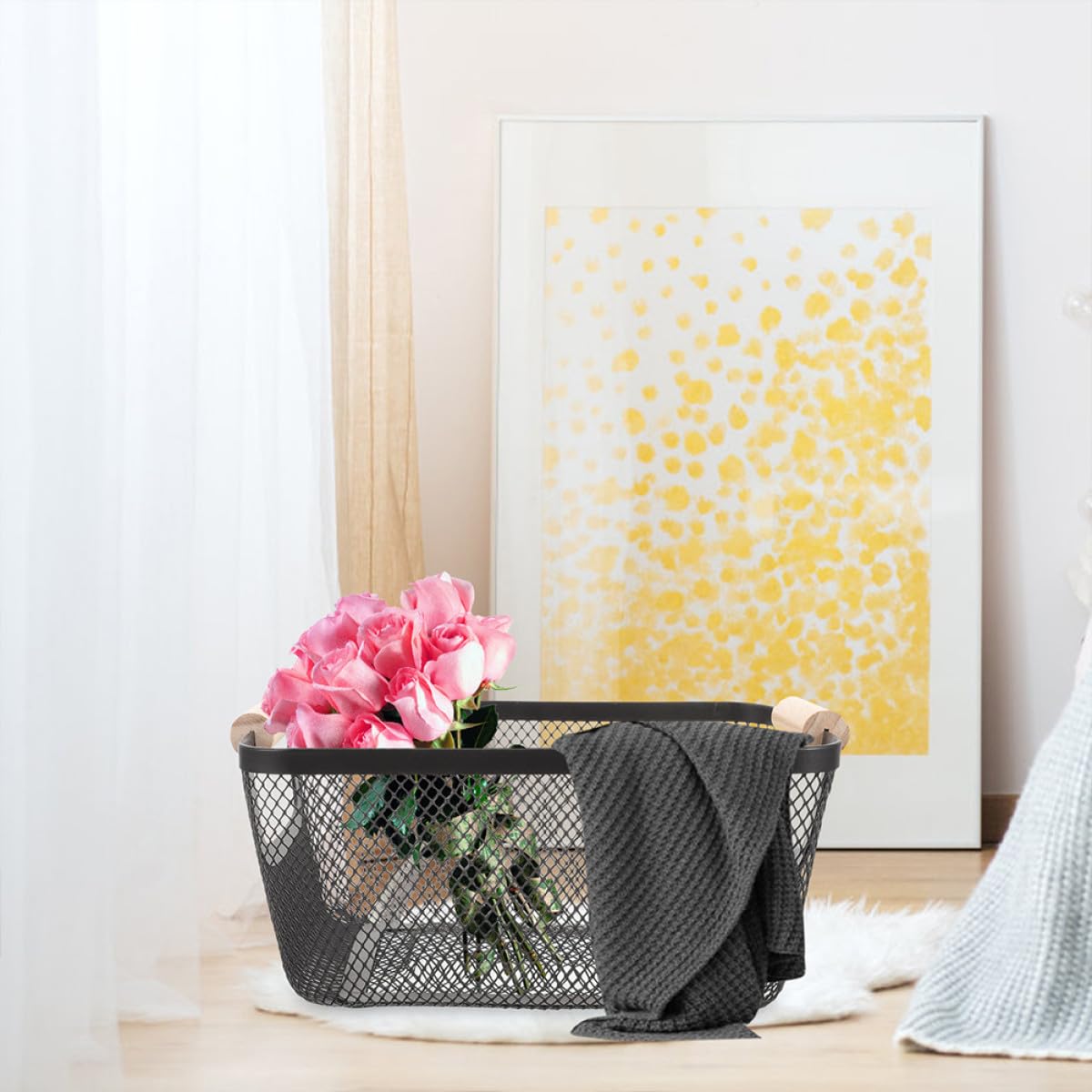 Aufbewahrungskorb Schwarz aus Metallgewebe mit Holzgriffen | Eisenkonstruktion, Rechteckige Form, für Schlafzimmer und Küche, Nordisches Design im 2 Stück-pack