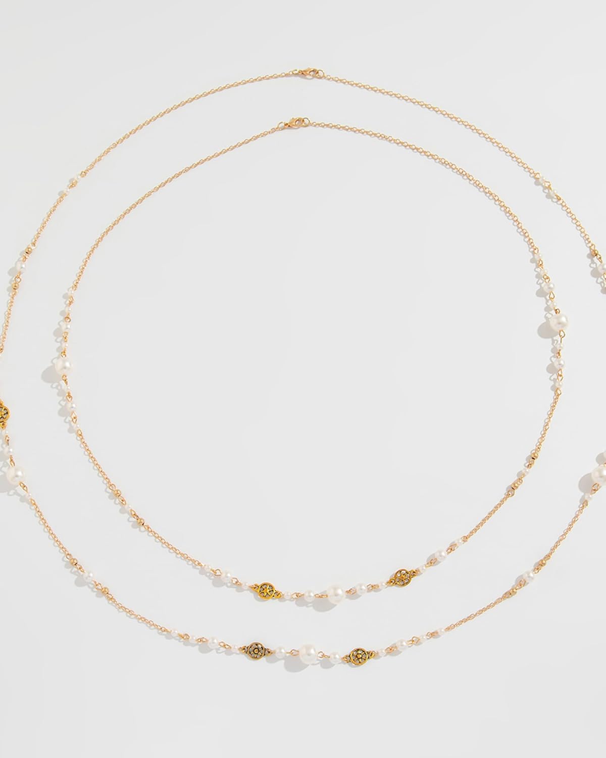 Colares longos de pérolas para mulheres, corrente de pérolas douradas em camadas, elegante, corrente de gola dourada, formatura, festa de casamento, acessórios para ela em promoção! Veja a oferta e mais achadinhos de Bijuterias 5 Hoje é o melhor dia para comprar Colares longos de pérolas para mulheres, corrente de pérolas douradas em camadas, elegante, corrente de gola dourada, formatura, festa de casamento, acessórios para ela com aquele preço maroto! Promoção! Aproveite a oferta! 5