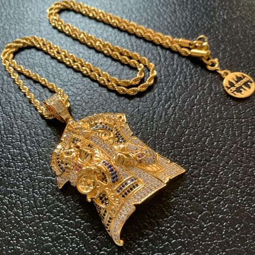ICEDIAMOND 18K Gold Plated King Assassin Playing Card Pendant Necklace, Iced Out Colored CZ Diamond Hip Hop Jewelry for Men2