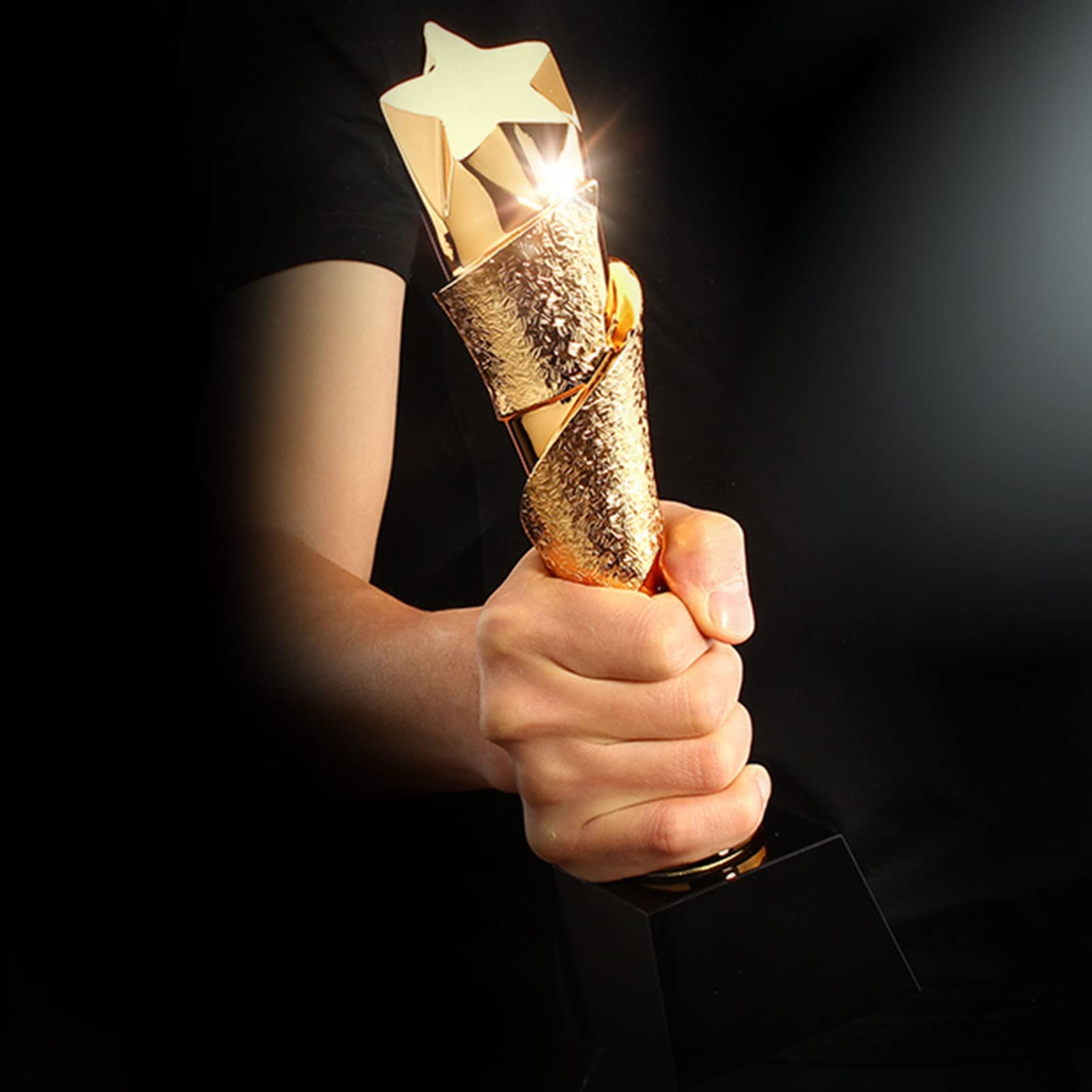 Trophée d'or Trophée De L'excellent Employé Trophée De La Réunion Annuelle Trophée De L'étoile Contenu Personnalisable