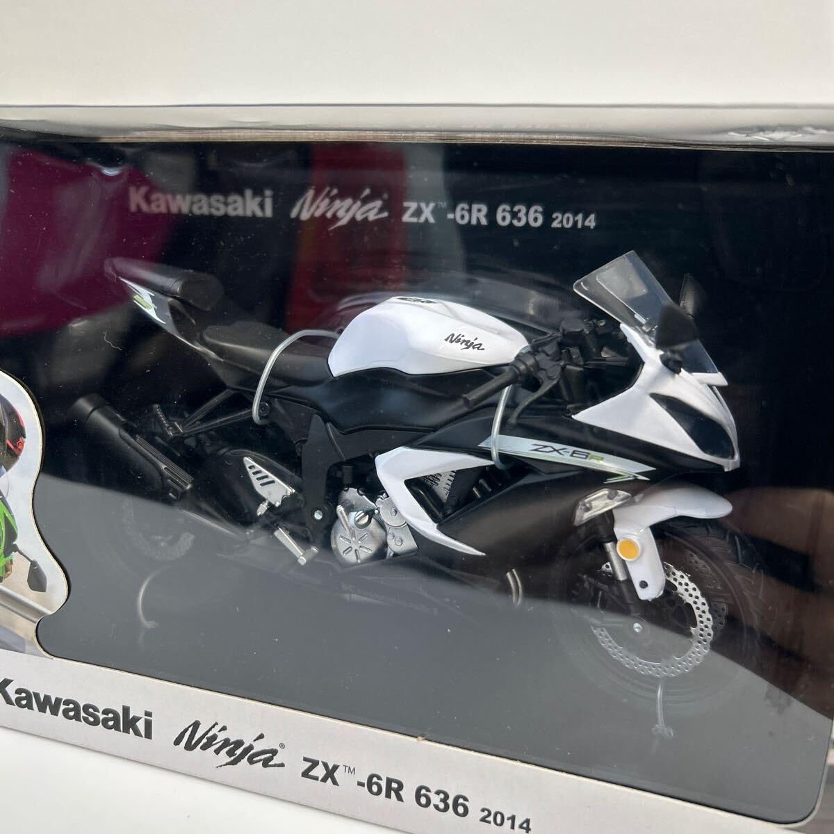 Amazon | アオシマ 1/12 Kawasaki Ninja ZX-6R 636 2014 White スカイ