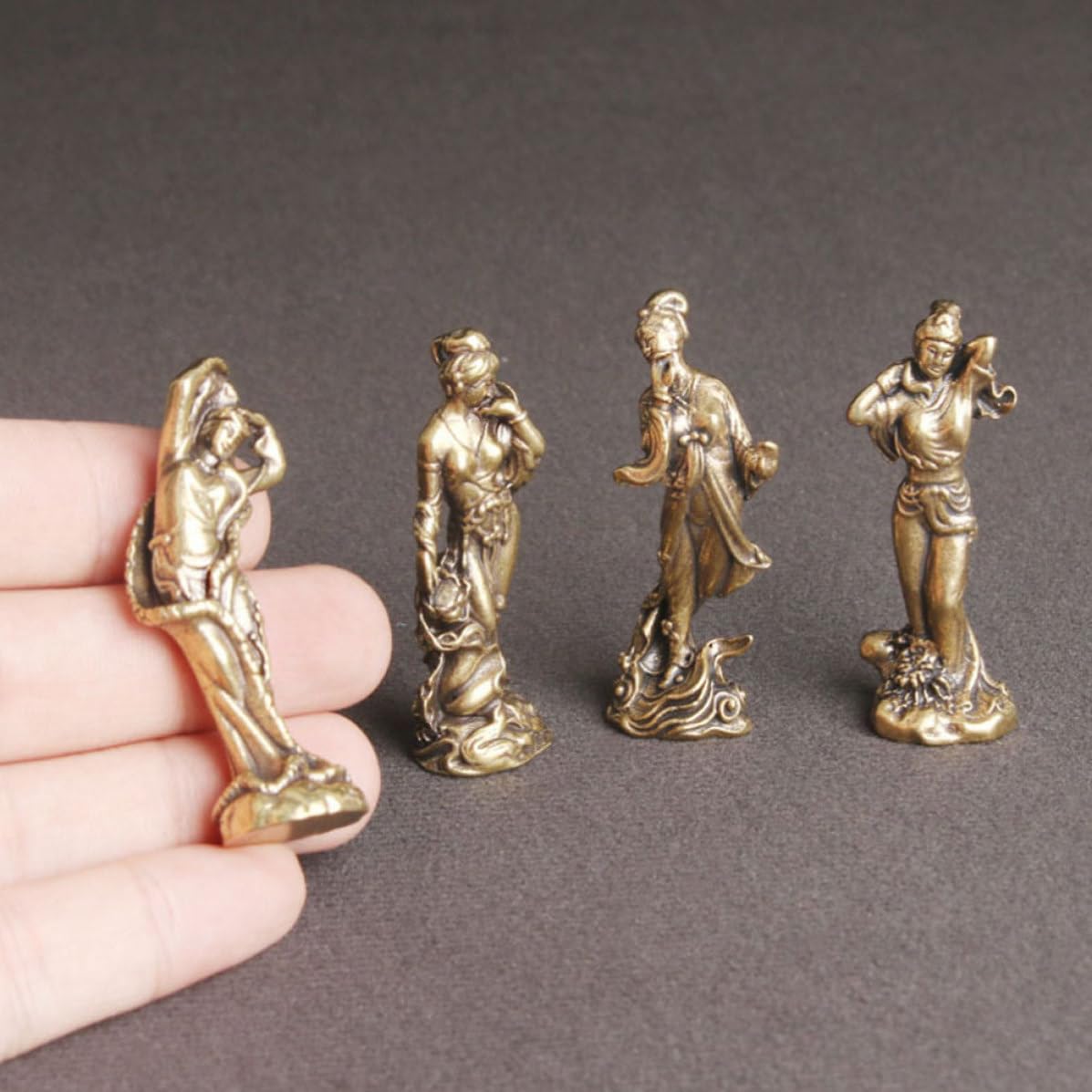 Gatuida 20 Pezzi Ornamento da Tavolo Quattro Bellezze in Ottone Dorato,
