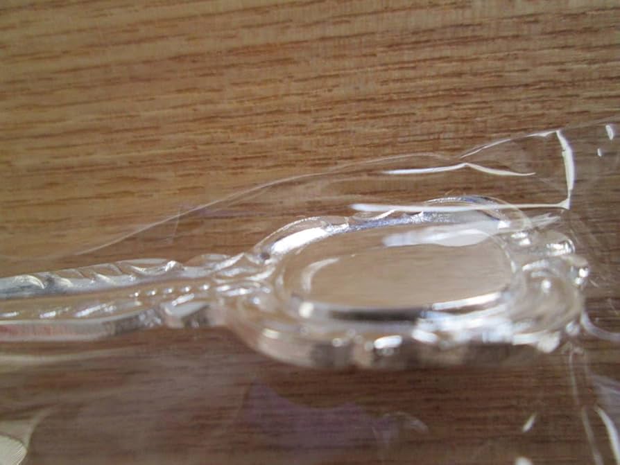 Amazon | 菊の御紋入り 七宝絵柄銀スプーン 5本セット 日本製 宮内庁 Amazon | 菊の御紋入り 七宝絵柄銀スプーン 5本セット 日本製 宮内庁